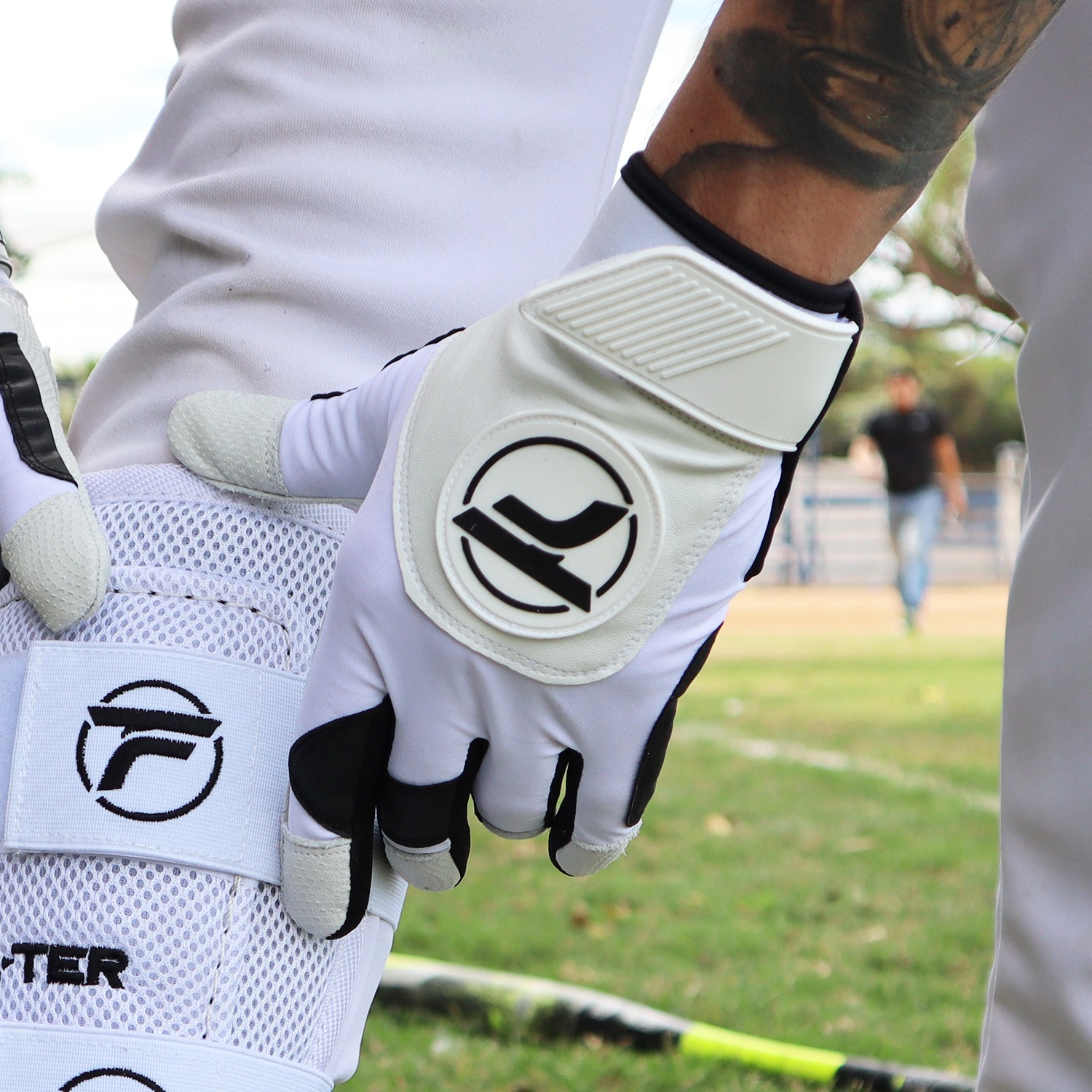 Foto 6 pulgar | Guantes de béisbol para batear Felter Fitness Premium- Blanco/Negro S