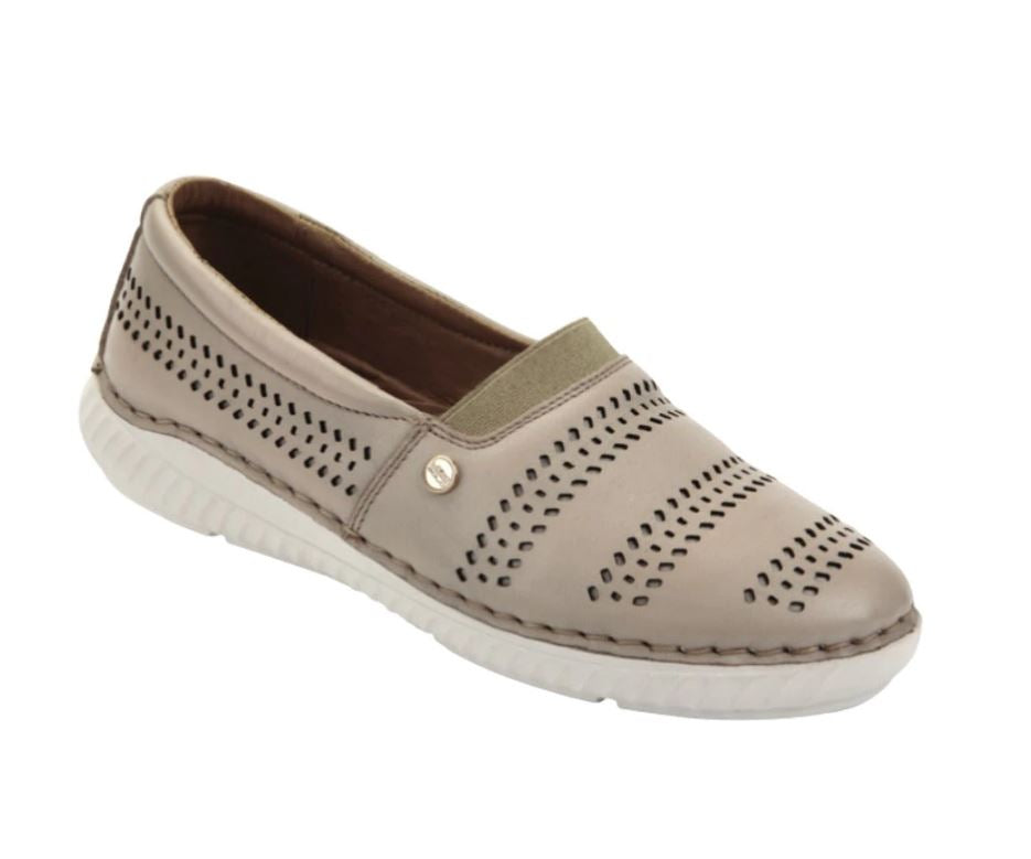 Zapatos Confort Lobo Solo color Beige para Mujer