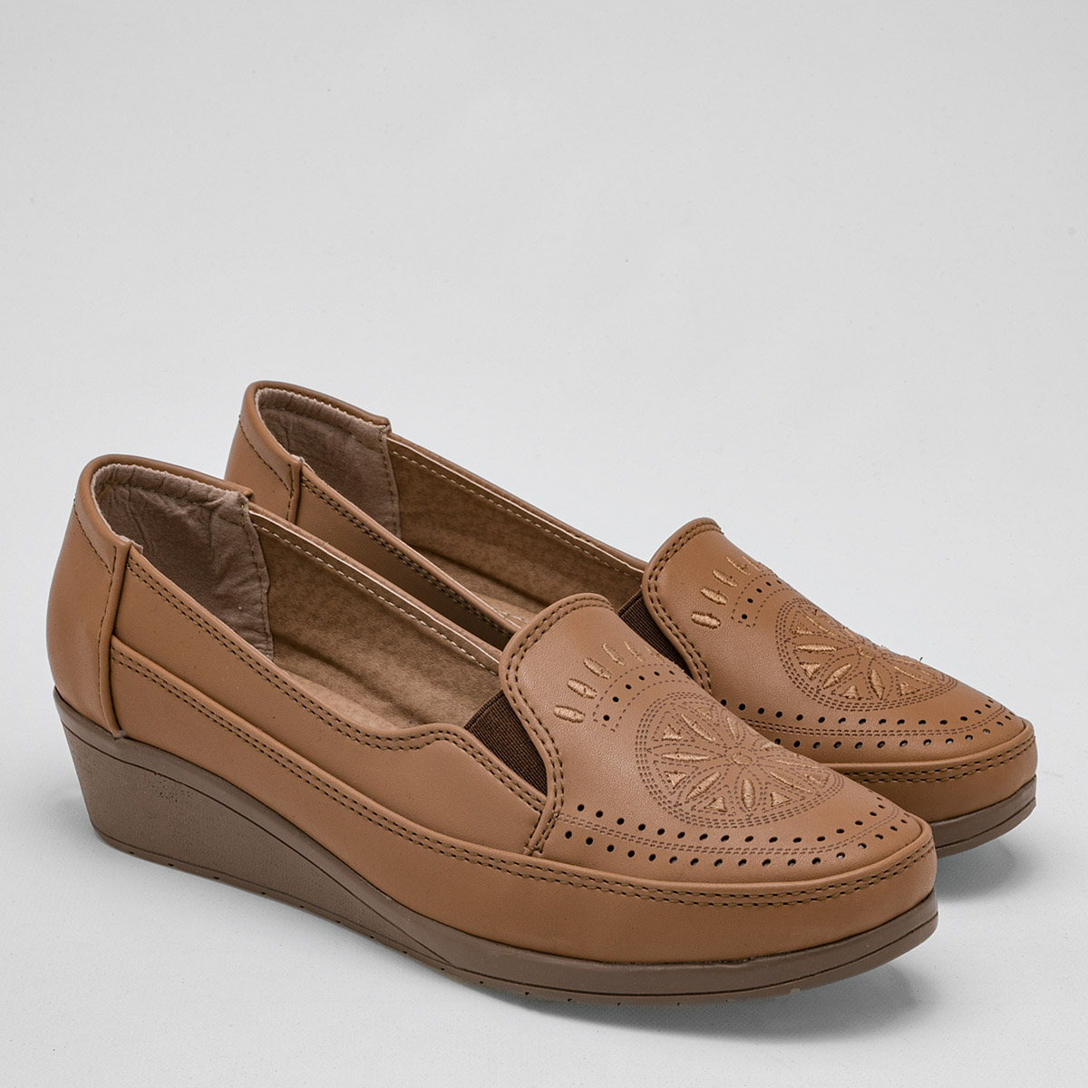 Foto 2 | Rumores Zapato De Horma Cómoda Para Mujer Camel, Código 121743-e