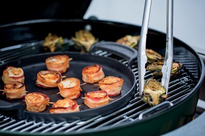 Foto 3 | Sistema de Barbacoa Gourmet Griddle Weber Schwarz 22-1/2 Pulgadas - Venta Internacional