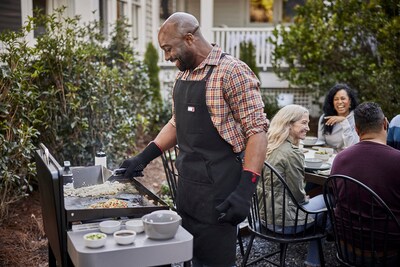 Foto 5 | Juego de Herramientas Weber Griddle Essential 5 Piezas con Botellas - Venta Internacional
