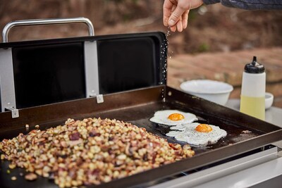 Foto 6 | Juego de Herramientas para Principiantes Weber Griddle 3 Piezas Con Botella - Venta Internacional
