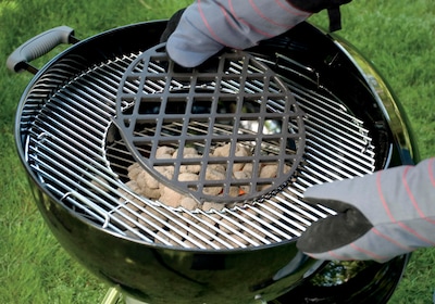 Foto 2 | Sistema de Barbacoa Sear Grate Weber Gourmet Black 22 1/2 Pulgadas - Venta Internacional