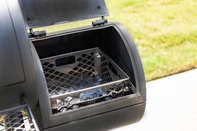 Foto 5 | Cesta Para Chimenea Offset Smoker, Carbón, Oklahoma Joe's - Venta Internacional.