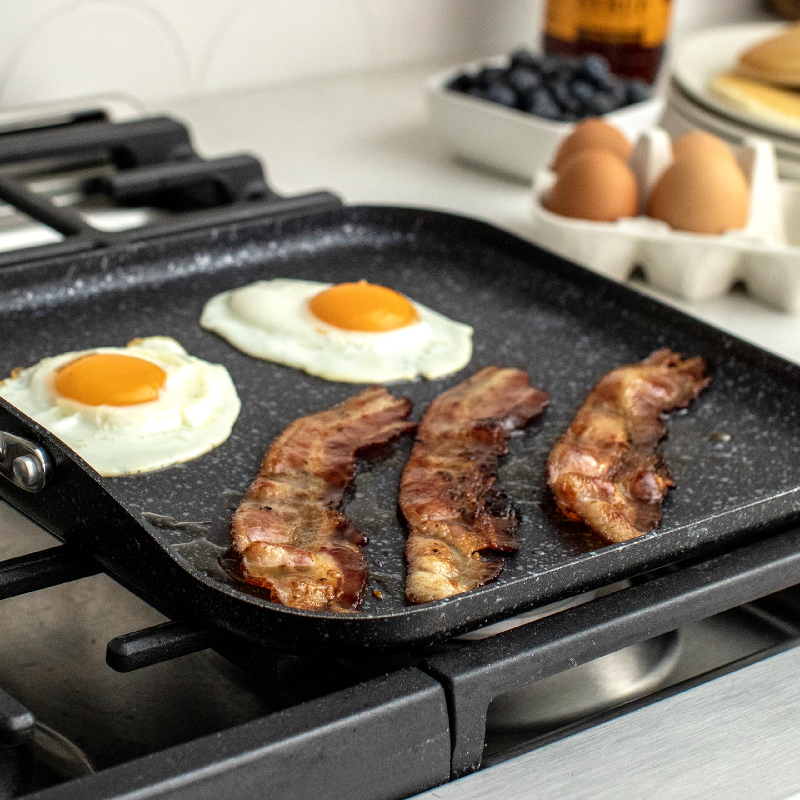 Foto 4 pulgar | Plancha Nordic Ware Cuadrada de Aluminio Basáltico de 28 cm con Revestimiento Cerámico - Venta Internacional