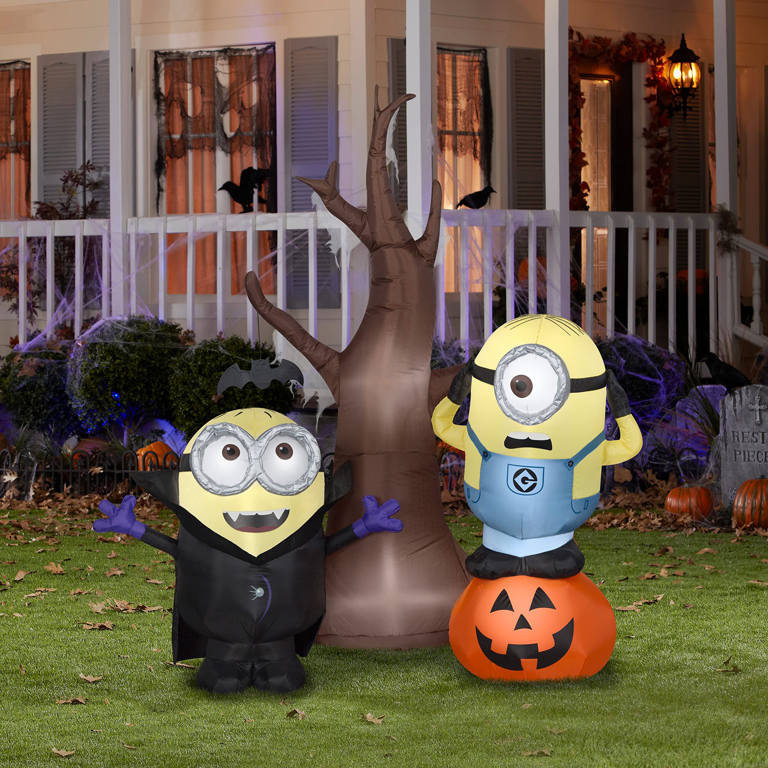 Foto 2 | Decoración Inflable Con Forma De Gema, Minions Aerotransportados Con Árbol Y Calabaza - Venta Internacional.