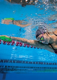 Foto 5 | Gorro De Natación Arena Soft Latex Para Entrenamiento Y Fitness, Color Azul Marino - Venta Internacional.