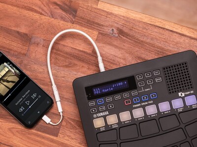 Foto 5 | Finger Drum Pad Yamaha Fgdp-50 Con Altavoz Y Batería Recargable - Venta Internacional.