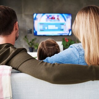 Foto 5 | Soporte De Pared Para Reproductor De Streaming Con Base Ajustable Rca, Color Negro - Venta Internacional.