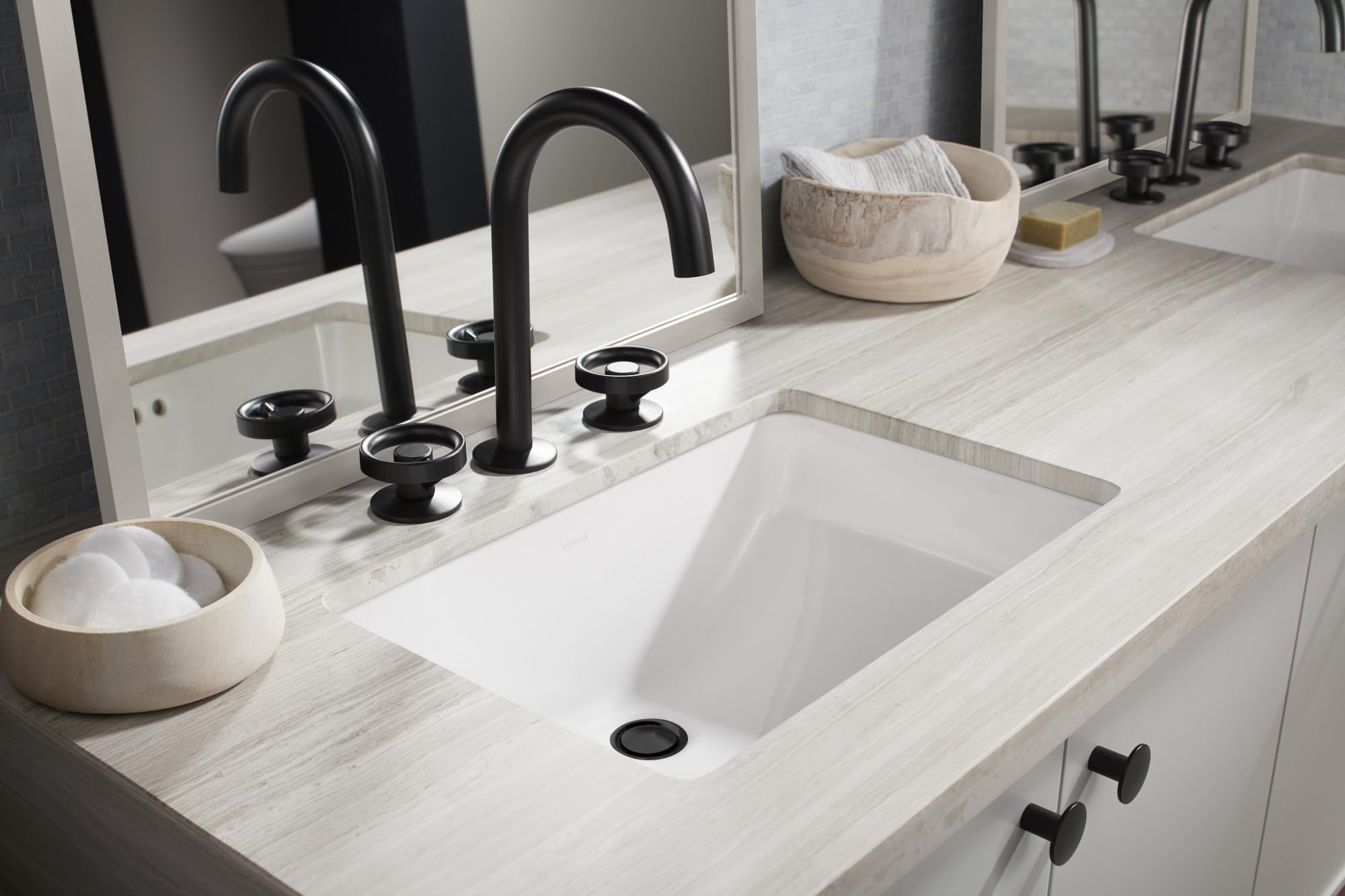 Foto 4 pulgar | Lavabo De Baño Kohler Ladena 2214-0, Bajo Encimera, Blanco, 50 X 36 Cm - Venta Internacional.