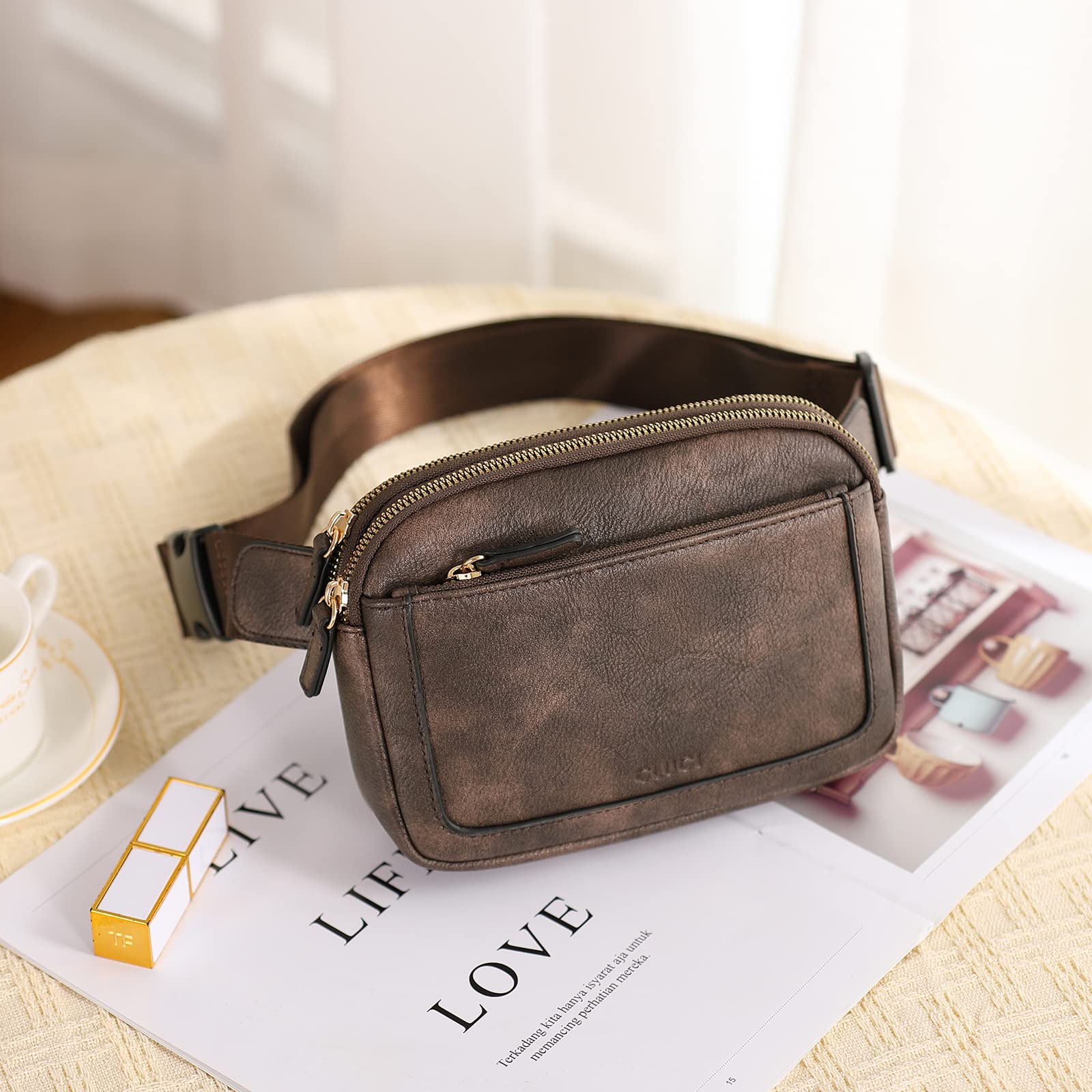 Foto 7 | Riñonera Cluci De Piel Vegana Para Mujer, Color Negro, De Fanny Pack - Venta Internacional.