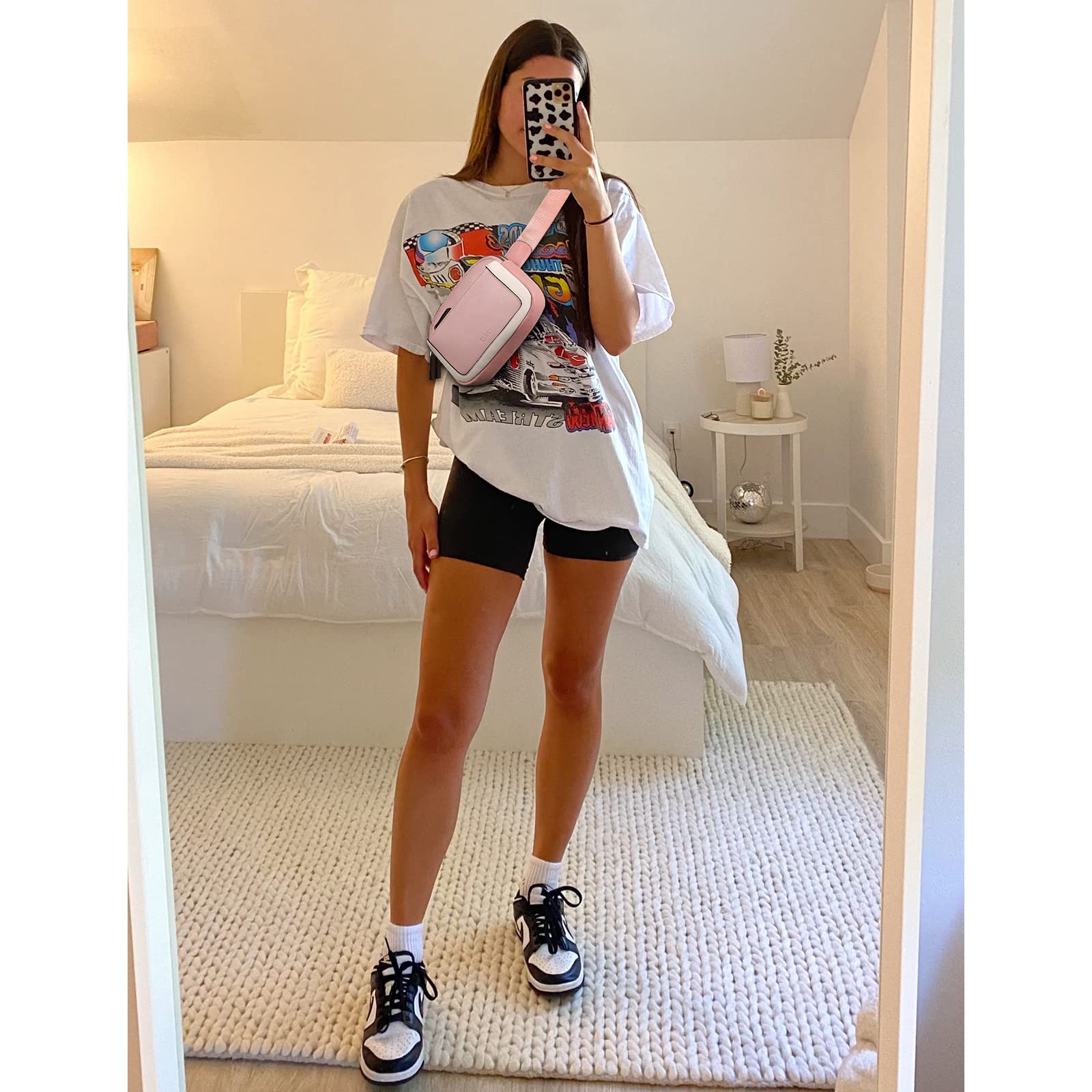 Foto 7 | Riñonera Cluci De Piel Vegana Para Mujer, Color Negro, De Fanny Pack - Venta Internacional.