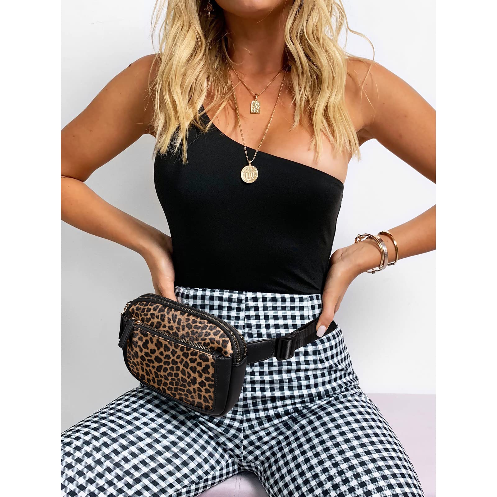 Foto 2 | Riñonera Cluci De Piel Vegana Para Mujer, Color Negro, De Fanny Pack - Venta Internacional.