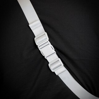 Foto 6 | Mochila Bandolera Pequeña Inok M-11, Antirrobo, Impermeable Y Ligera Para Hombre/mujer, Cangurera Color Plateado 500 Ml