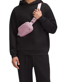 Foto 2 | Riñonera Lululemon Everywhere 1l Misty Pink - Venta Internacional.