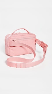 Foto 4 | Hip Pack Fjällräven Kanken Para Mujer, Rosa, Resistente Al Agua - Venta Internacional.