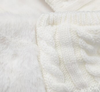 Foto 5 | Gorro Con Visera Avilego De Punto Elástico Para Mujer Con Orejeras, Color Blanco - Venta Internacional.