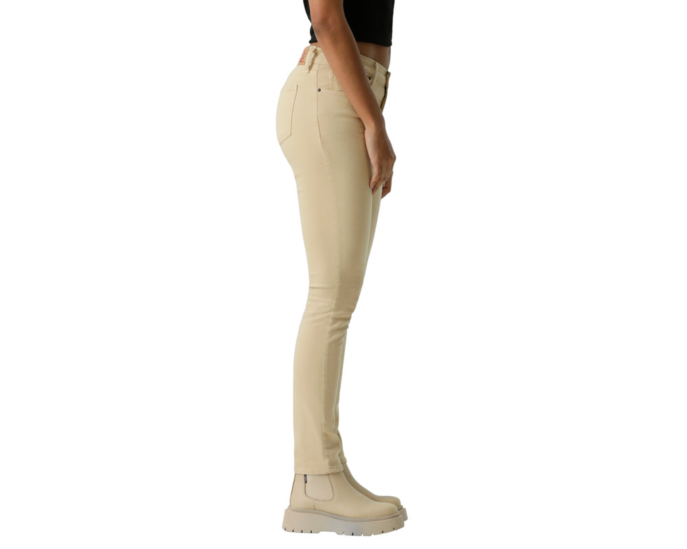 Foto 4 pulgar | Jeans Levi’s 311 Shaping Skinny Café para Mujer