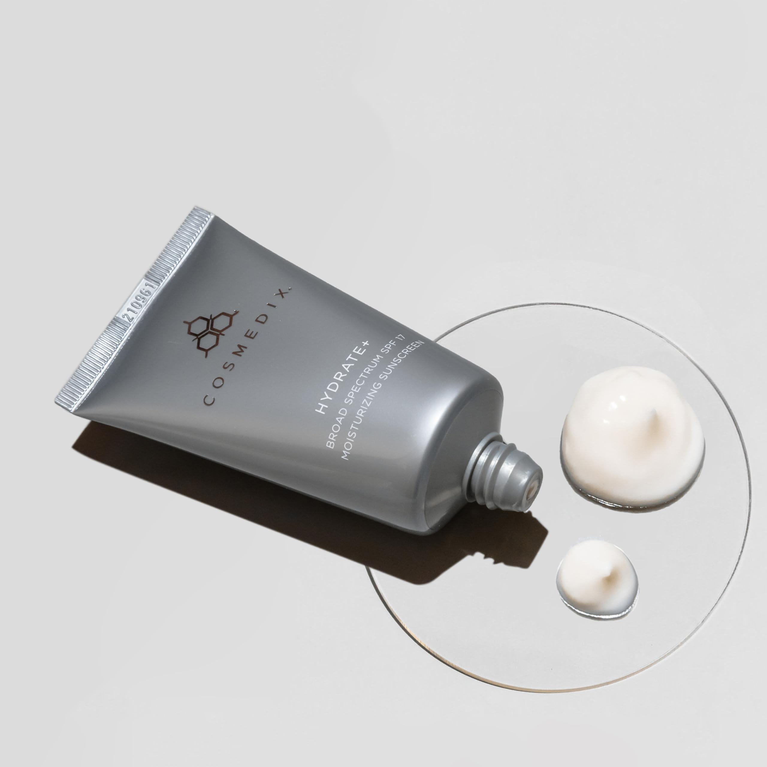 Foto 5 pulgar | Protector Solar Hidratante Cosmedix Hydrate Plus Spf 17 60 Ml - Venta Internacional.