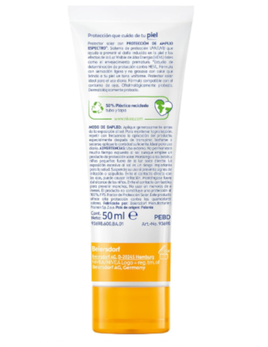Foto 3 | Protector Facial Nivea Sun Control De Brillo Tono Medio + Termo De Agua De Regalo Güish