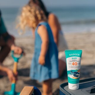 Foto 4 | Protector Solar Badger Spf 40 Baby Mineral, 85 Ml, Resistente Al Agua - Venta Internacional.