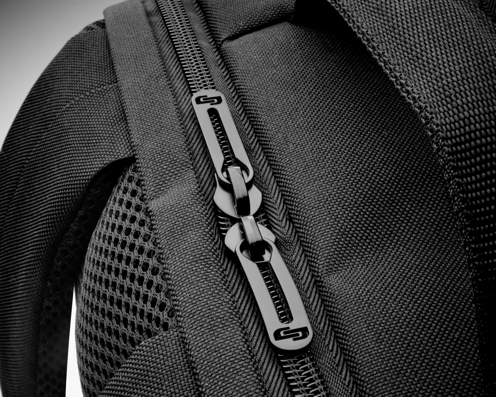 Foto 11 pulgar | Mochila para Laptop Solo ACV703-4 Negro