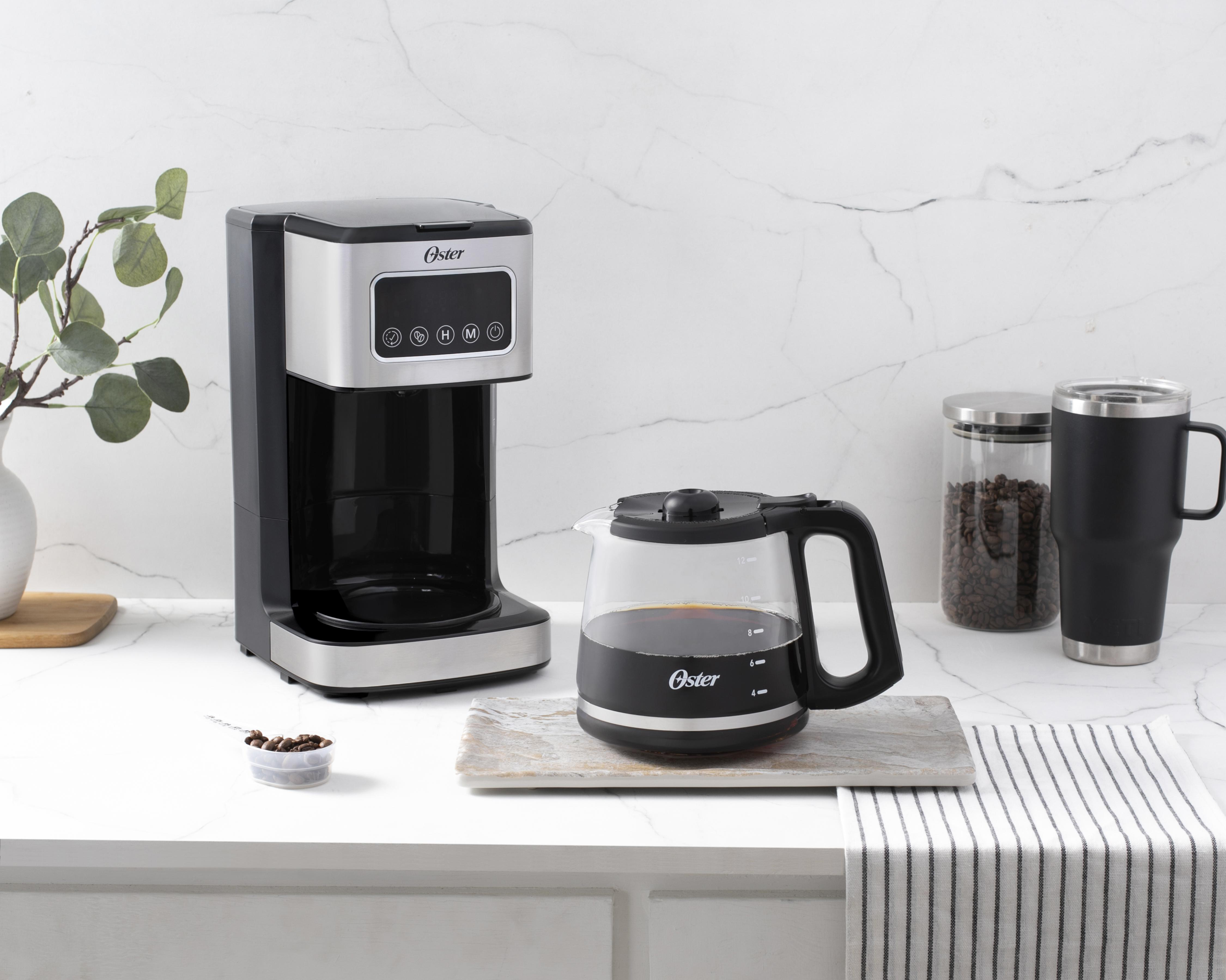 Cafetera Oster 12 Tazas Programable $1,149