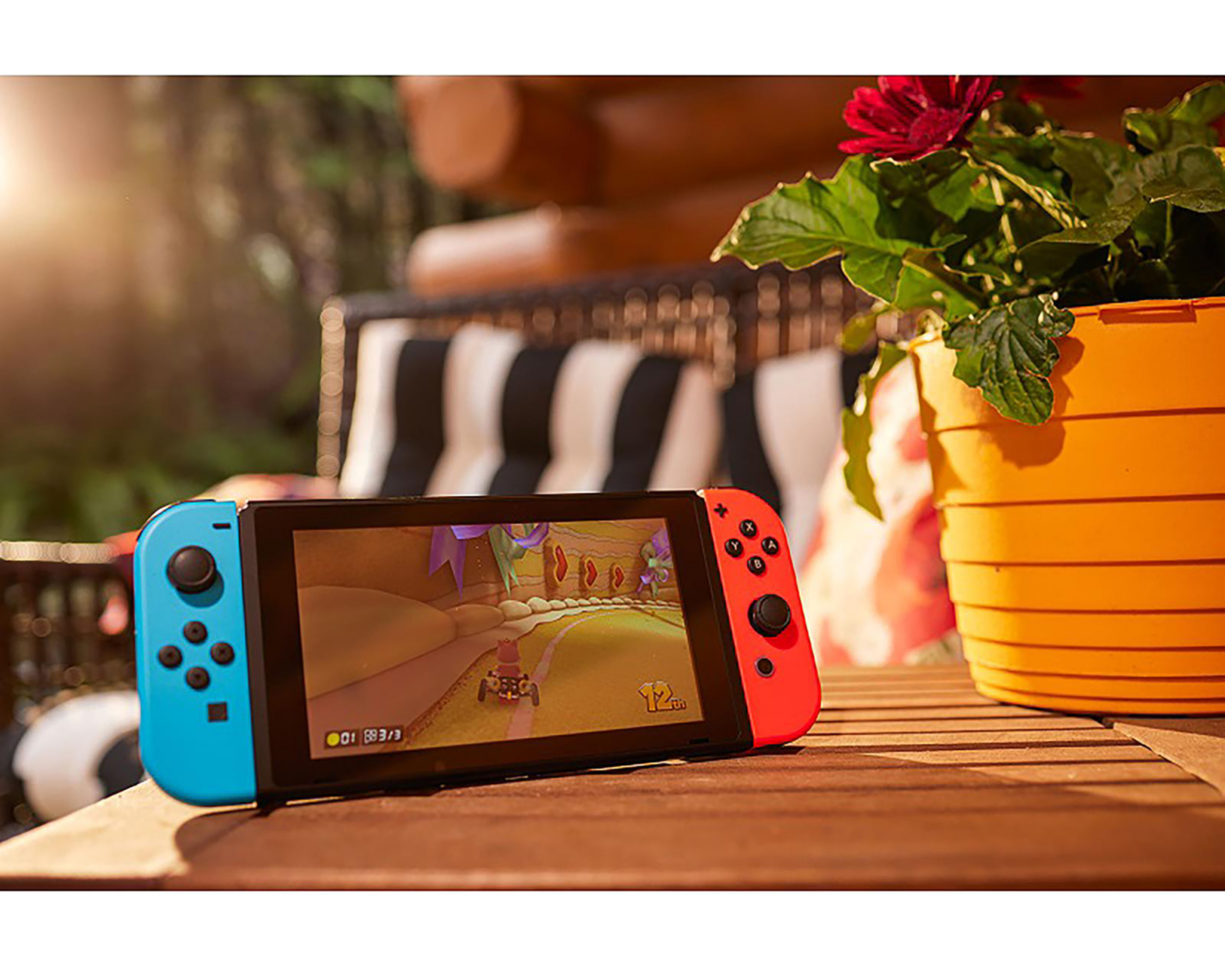 Foto 6 pulgar | Consola Portátil Nintendo Switch de 32 GB + Mario Kart 8 Descargable