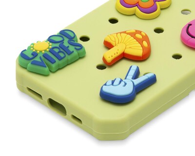 Foto 7 | Funda con Pines Blob para iPhone 15