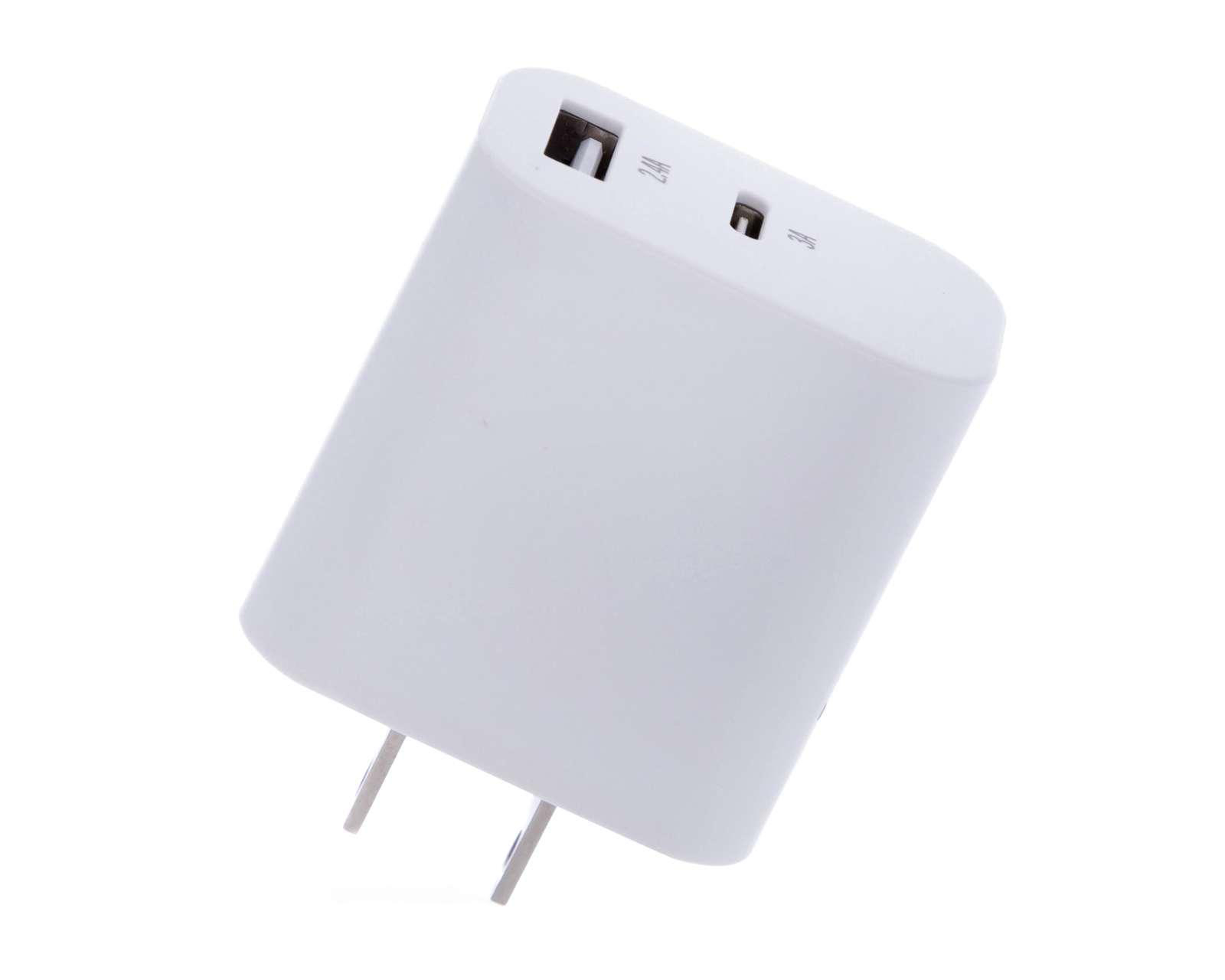 Foto 2 pulgar | Adaptador de Corriente Pom con Entrada USB-C / USB 15 W