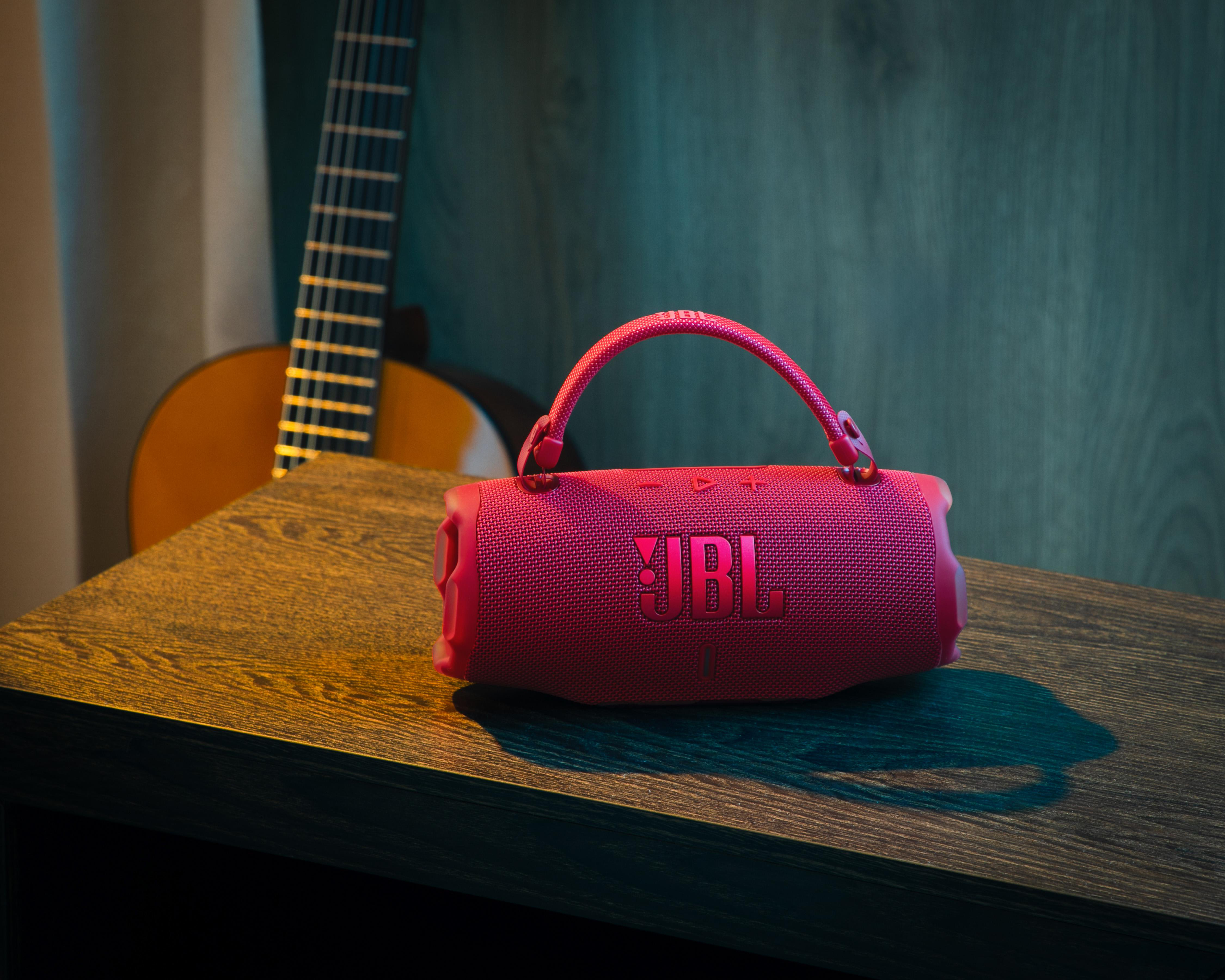 Foto 7 pulgar | Bocina Bluetooth JBL Charge 6 45 W Resistente al Agua