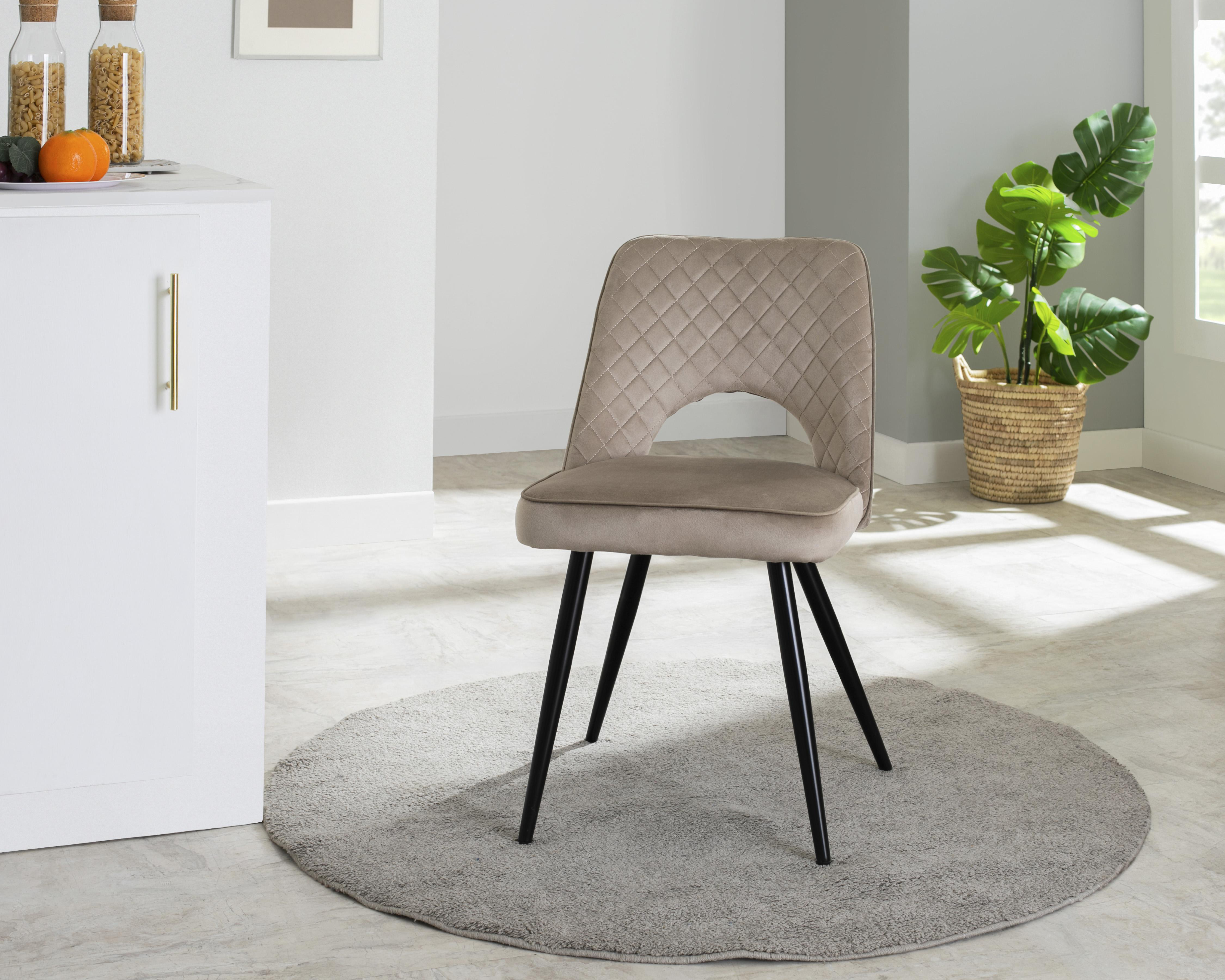 Foto 2 pulgar | Silla de Metal Ikal Venecia Beige