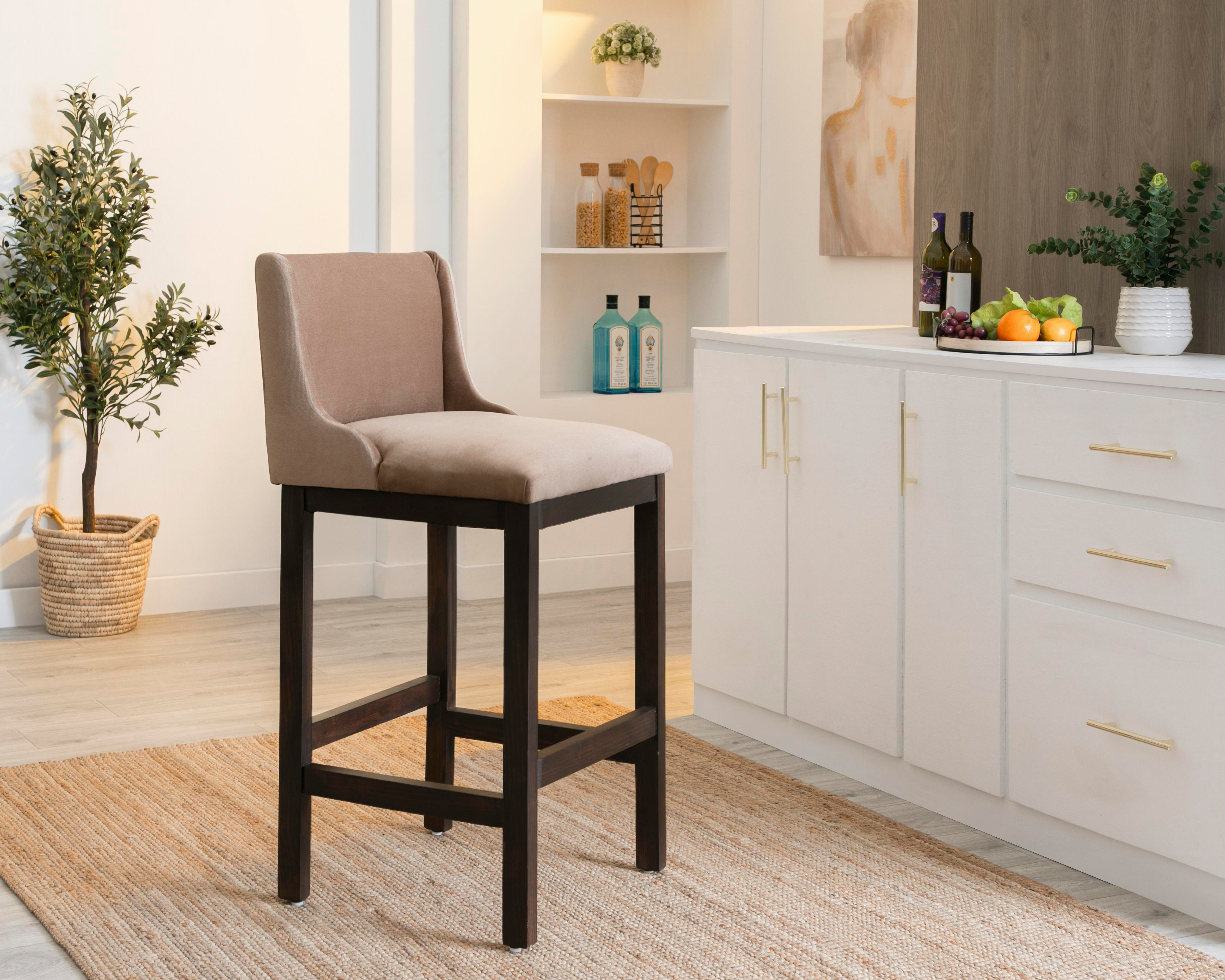 Silla de Madera Amaike Valencia Café $1,599