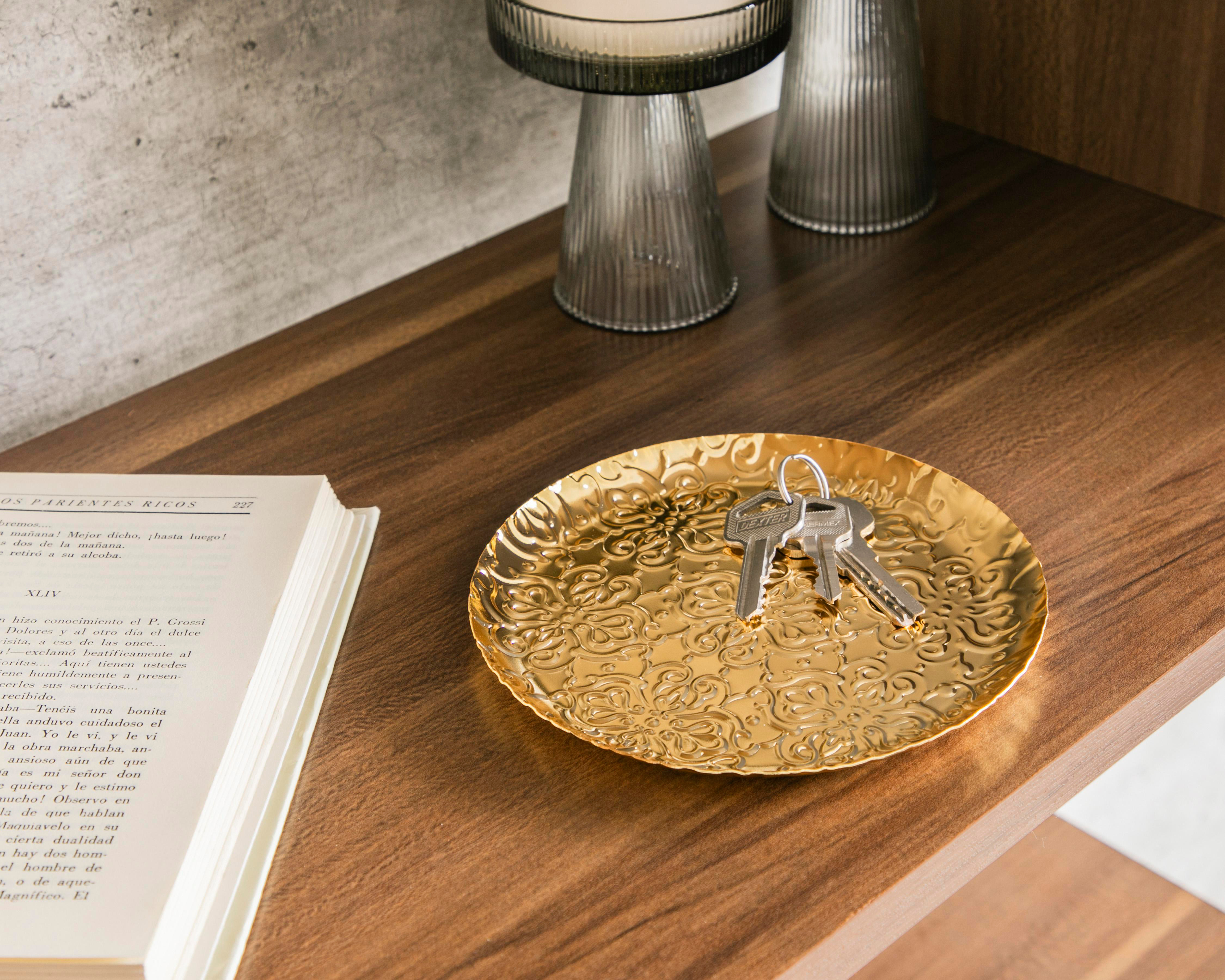 Foto 4 | Charola Decorativa Circular Gilby de Metal