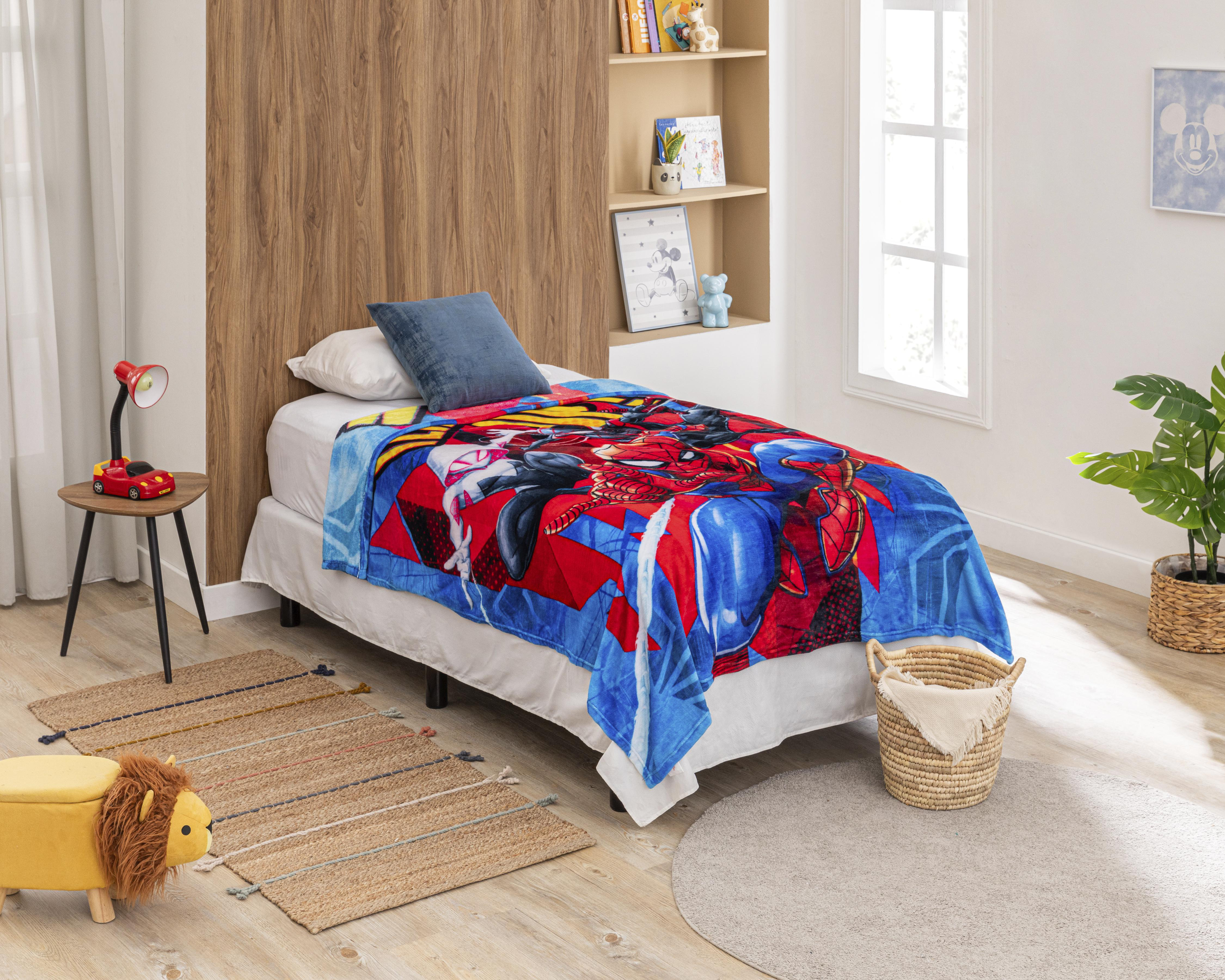 Cobertor Individual Providencia Spider-Man Estampado $259