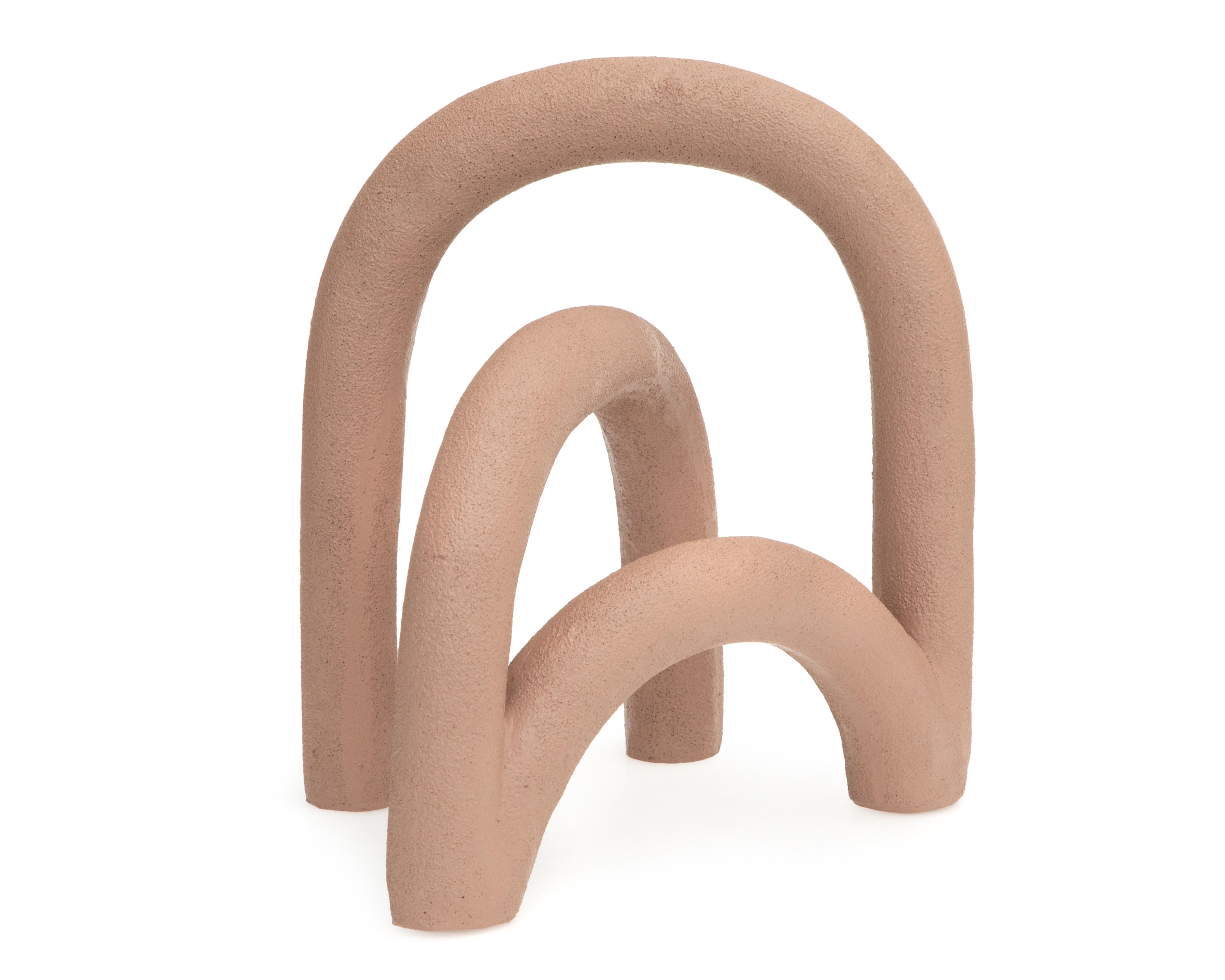 Foto 4 pulgar | Escultura Larrys de Resina