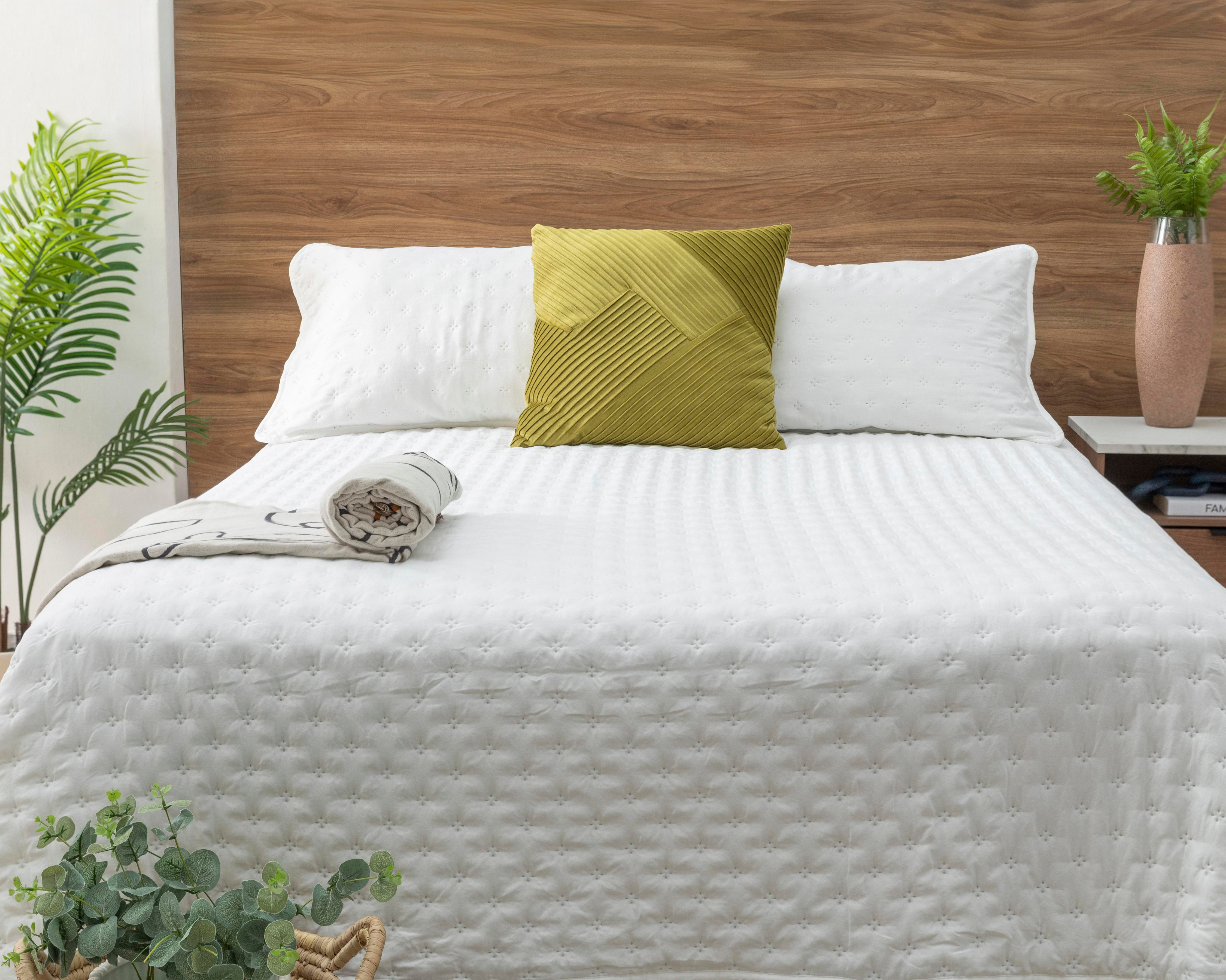 Foto 1 | Colcha Matrimonial con Fundas para Almohada Starhaus Magnolia Blanca 3 Piezas