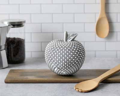Foto 4 | Escultura de Manzana Kailah de Poliresina