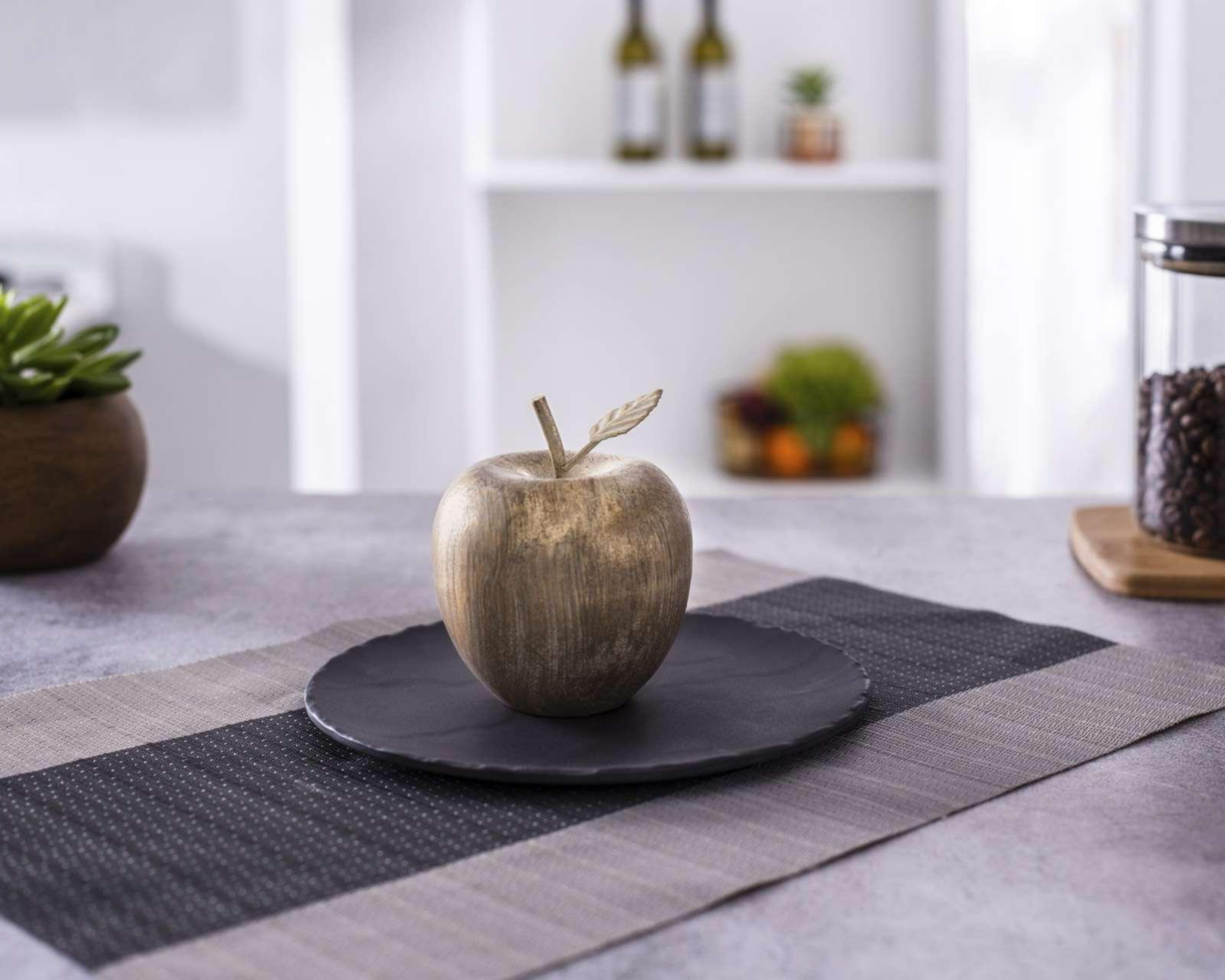 Foto 4 | Escultura de Manzana Rue