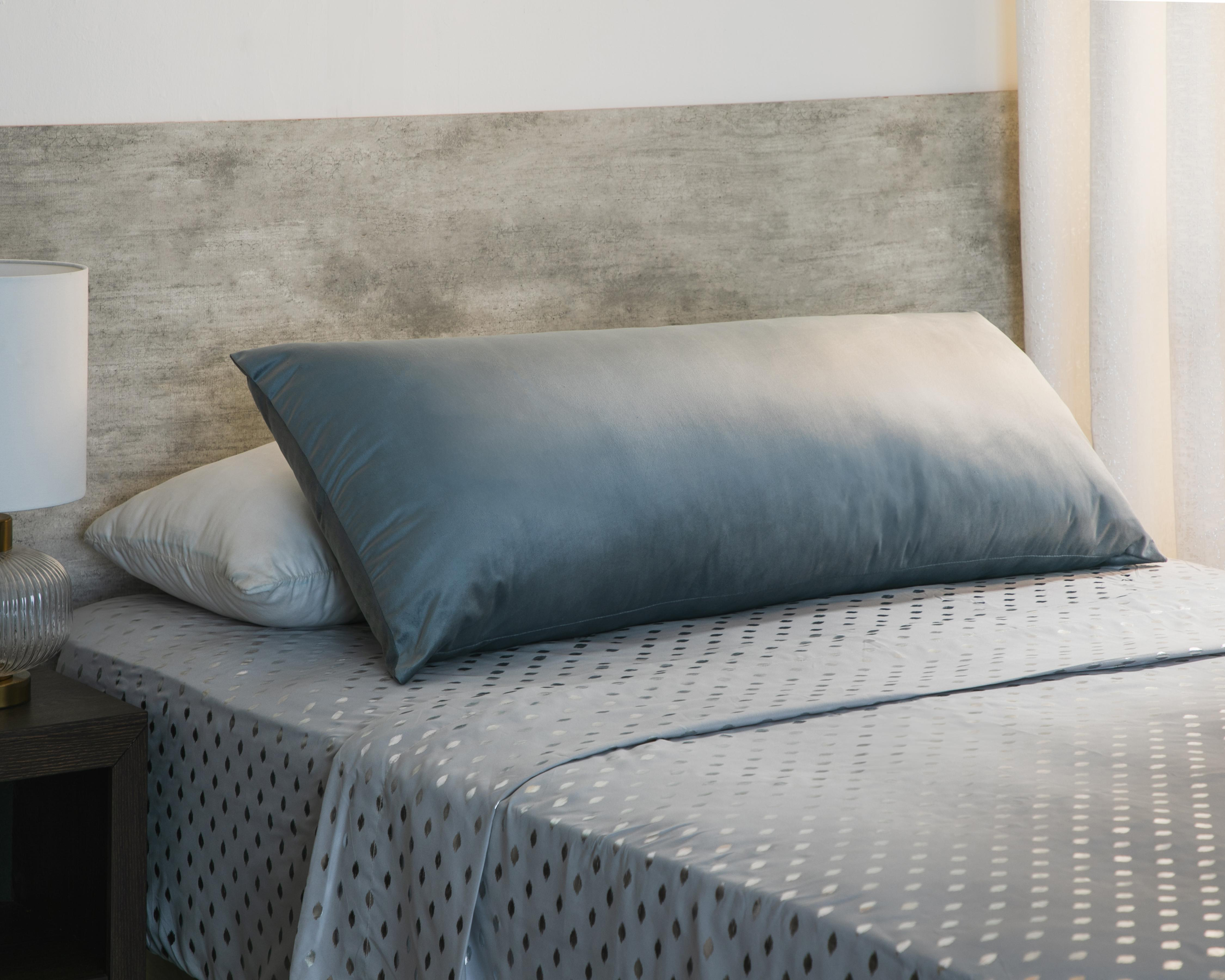 Body Pillow Starhaus Suave