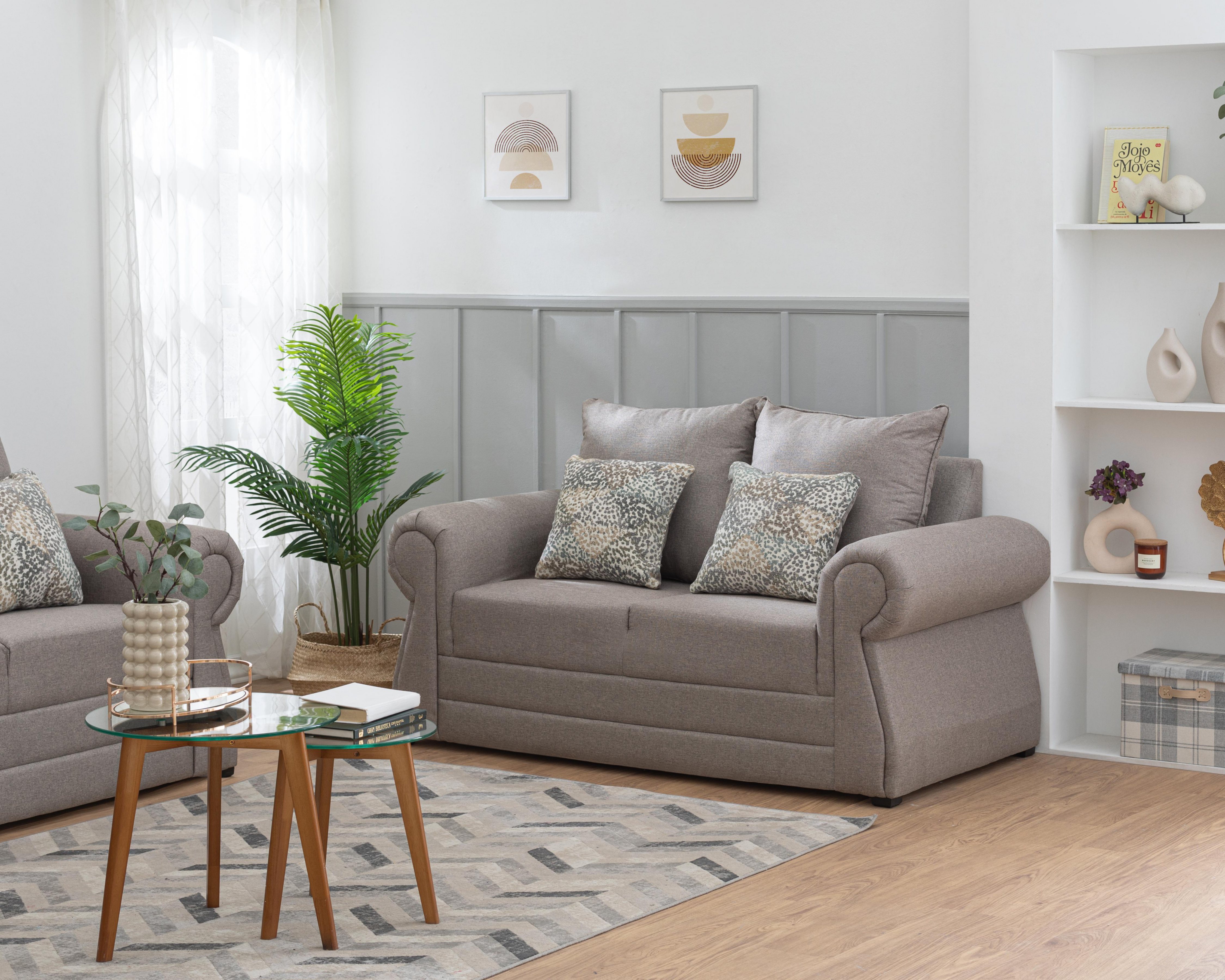 Loveseat Toledo Clásico $4,999
