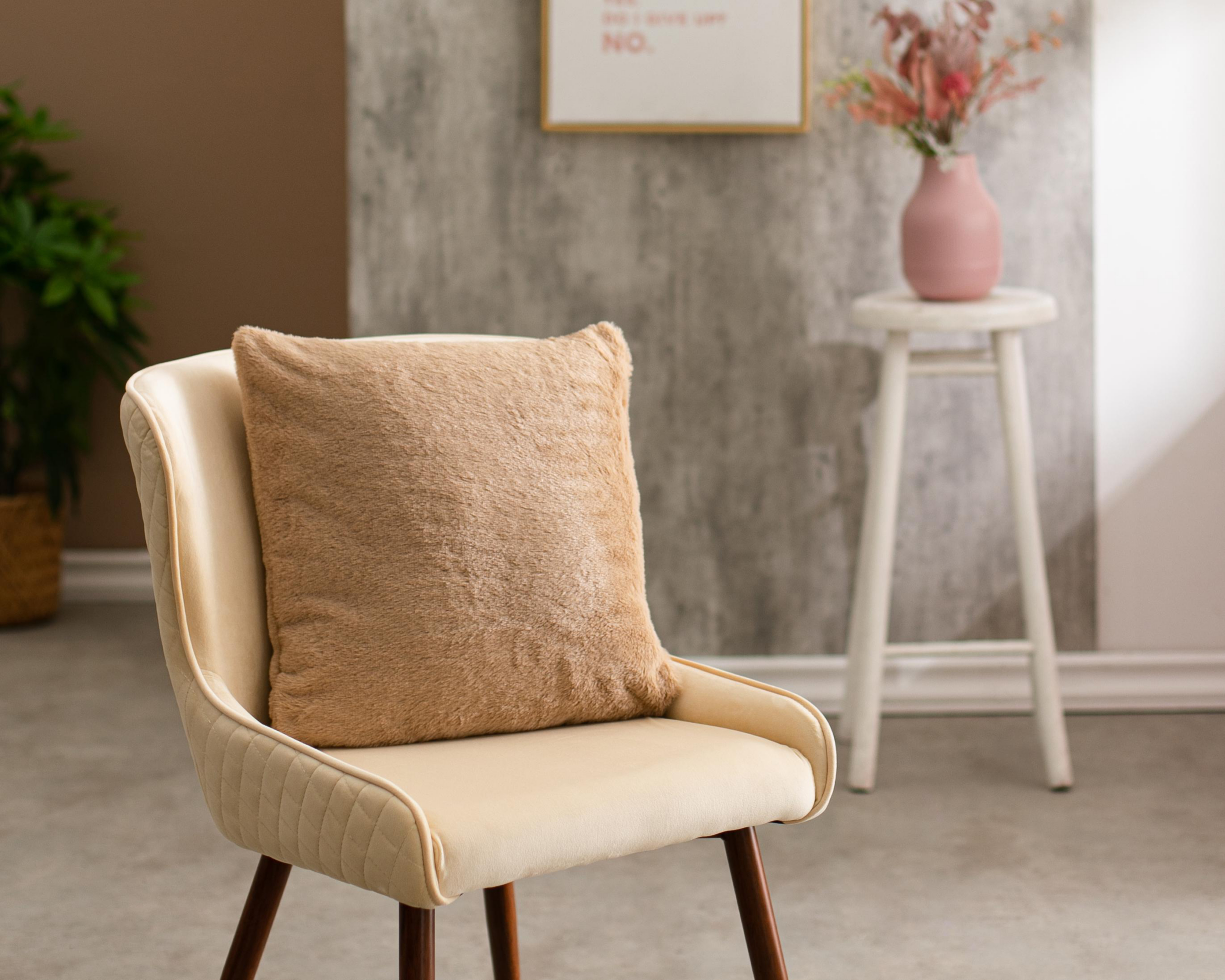 Foto 6 pulgar | Cojín Decorativo Valeria Taupe