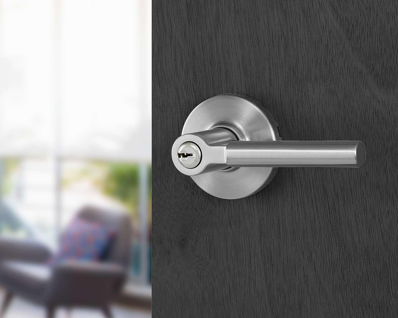 Foto 4 pulgar | Manija Kwikset Rimini para Puerta Principal Níquel