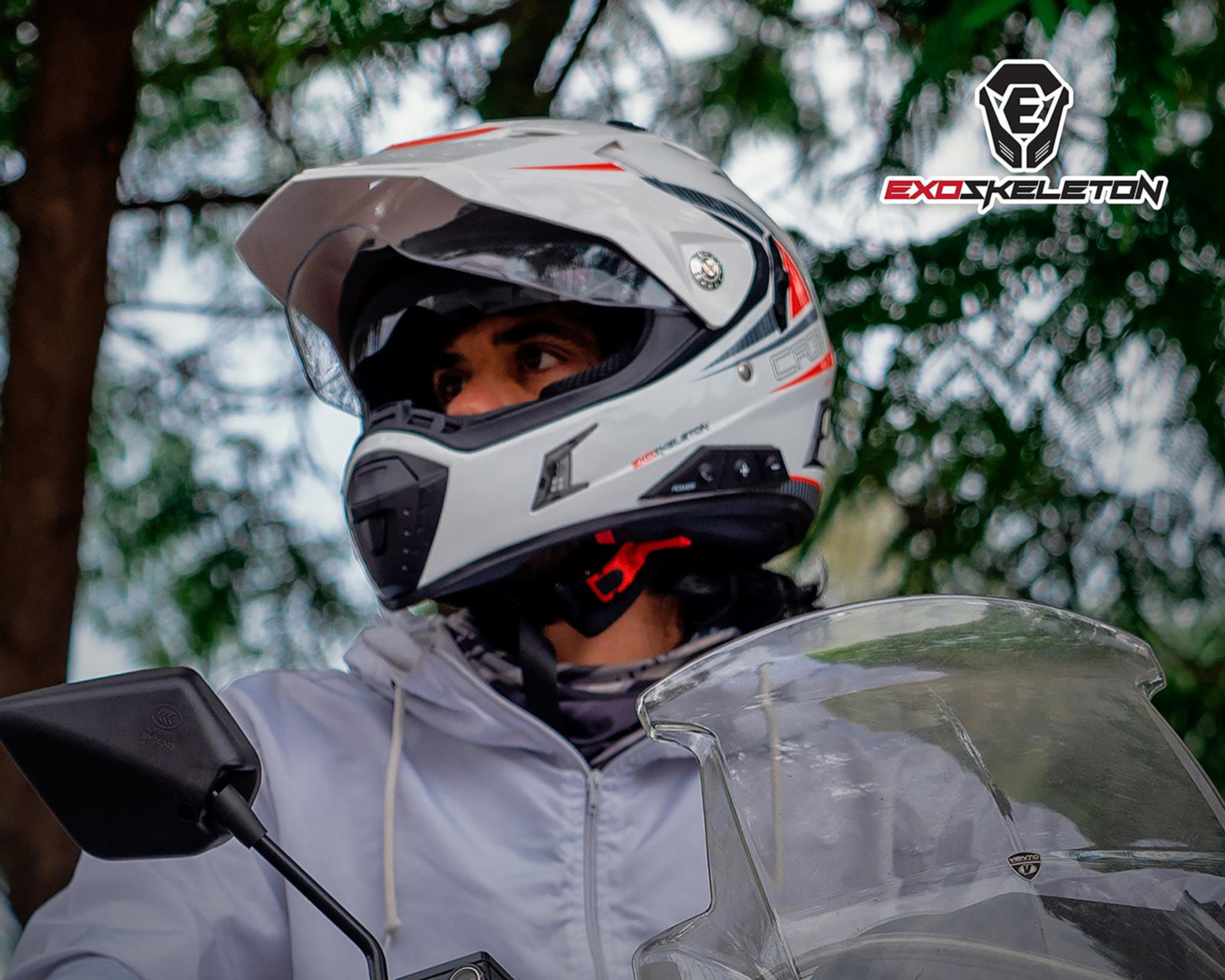 Foto 10 pulgar | Casco para Motociclista Exoskeleto Grande con Bluetooth Blanco