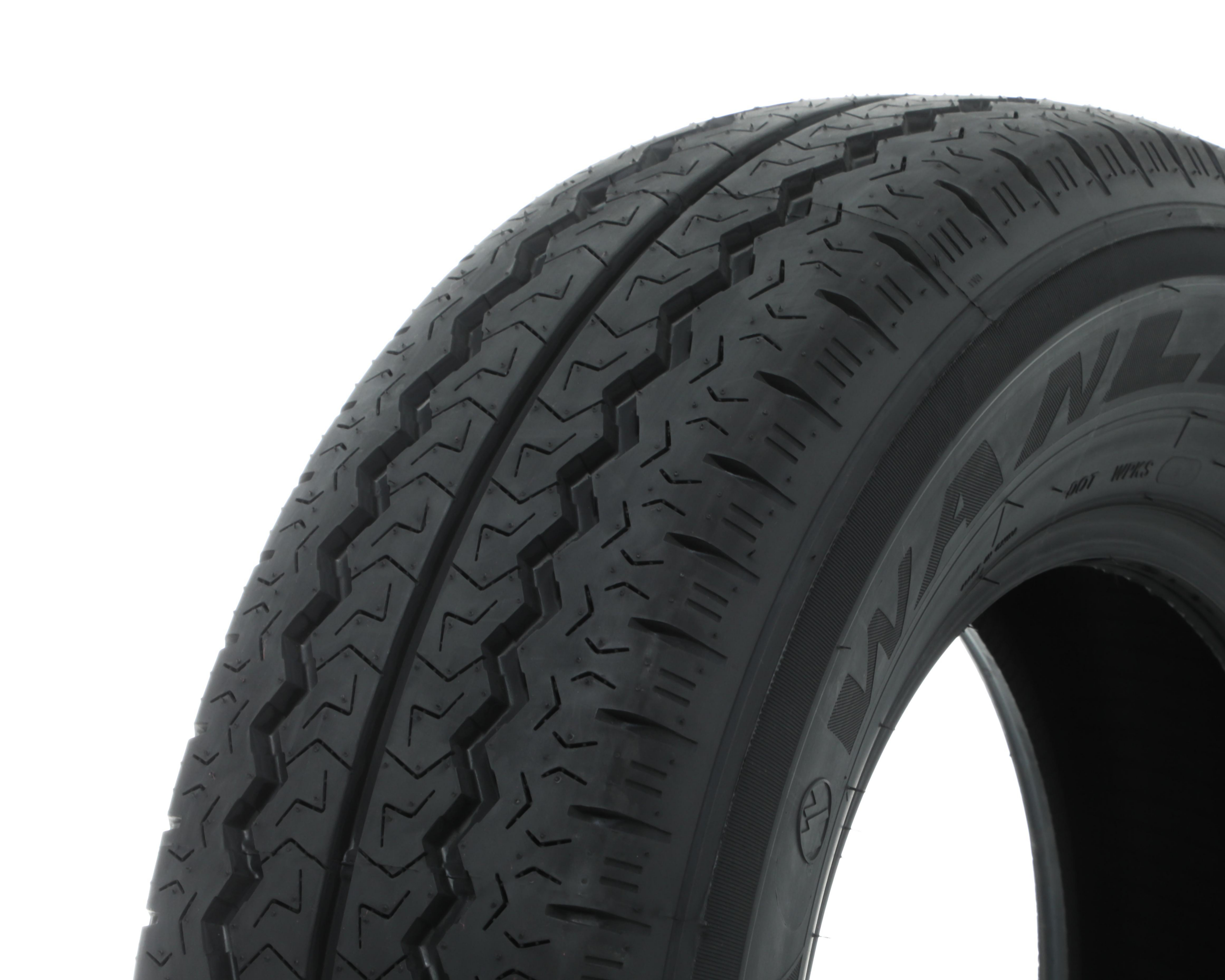 Foto 6 pulgar | Llanta Wanli 225/70 R15