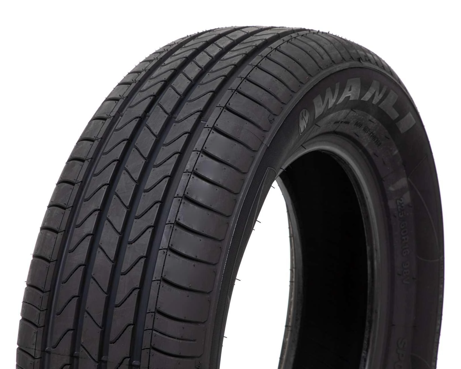 Foto 6 pulgar | Llanta Wanli 225/60 R16