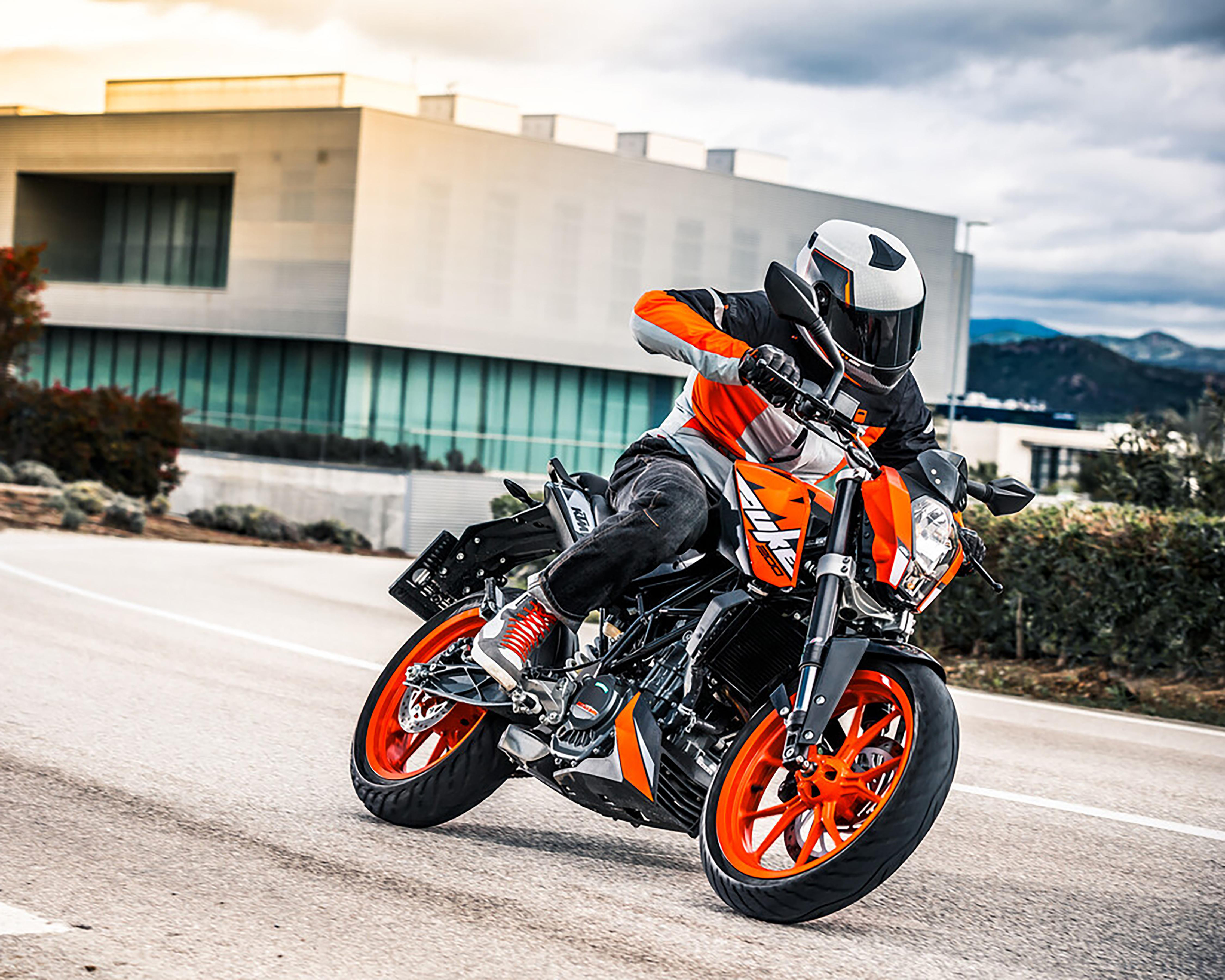 Foto 9 | Motocicleta KTM Duke 200 cc 2023