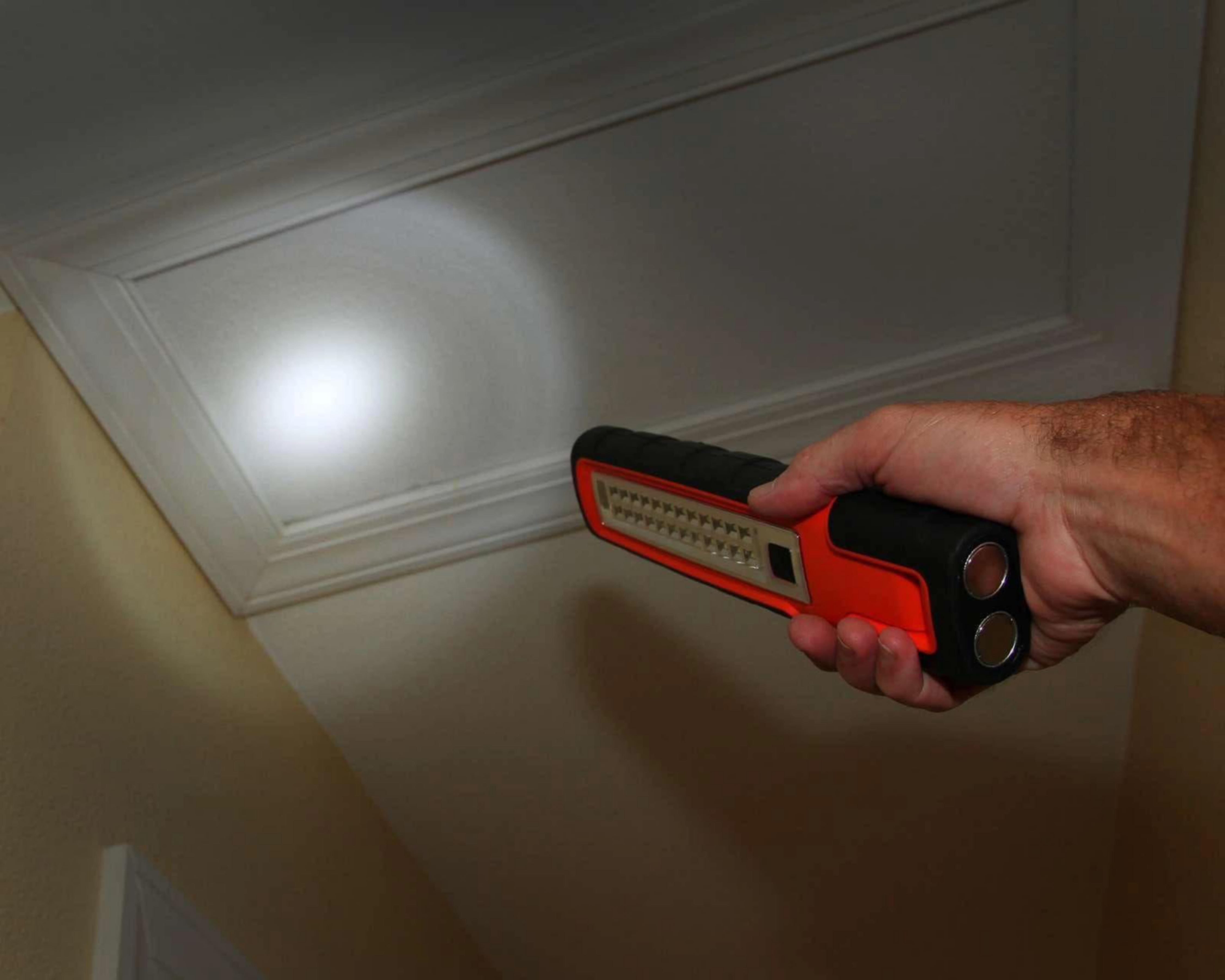 Foto 3 pulgar | Lámpara de Trabajo Black+Decker BCL350-B3 350 lm
