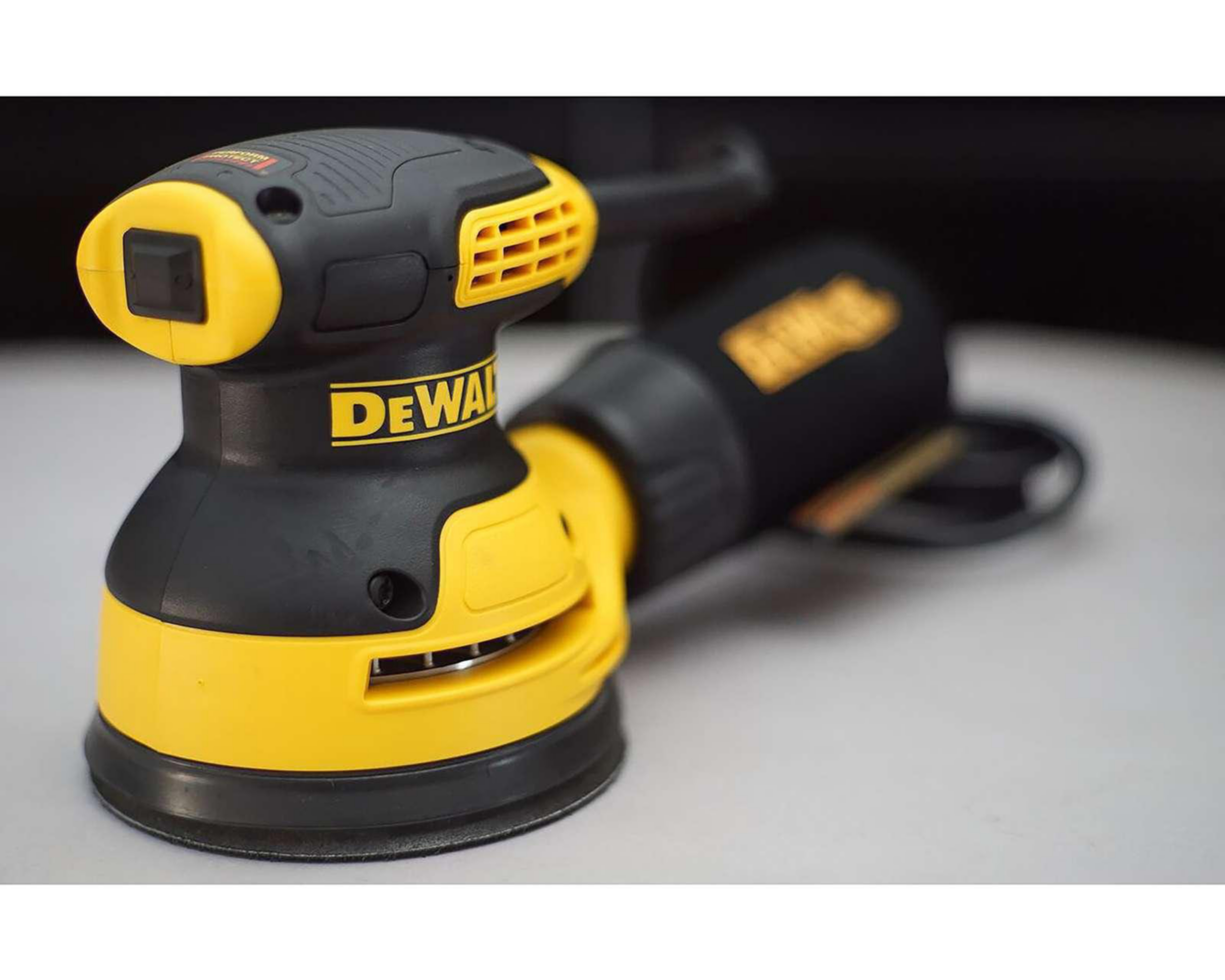 Foto 6 pulgar | Lijadora Orbital Dewalt DWE6421-B3 280 W