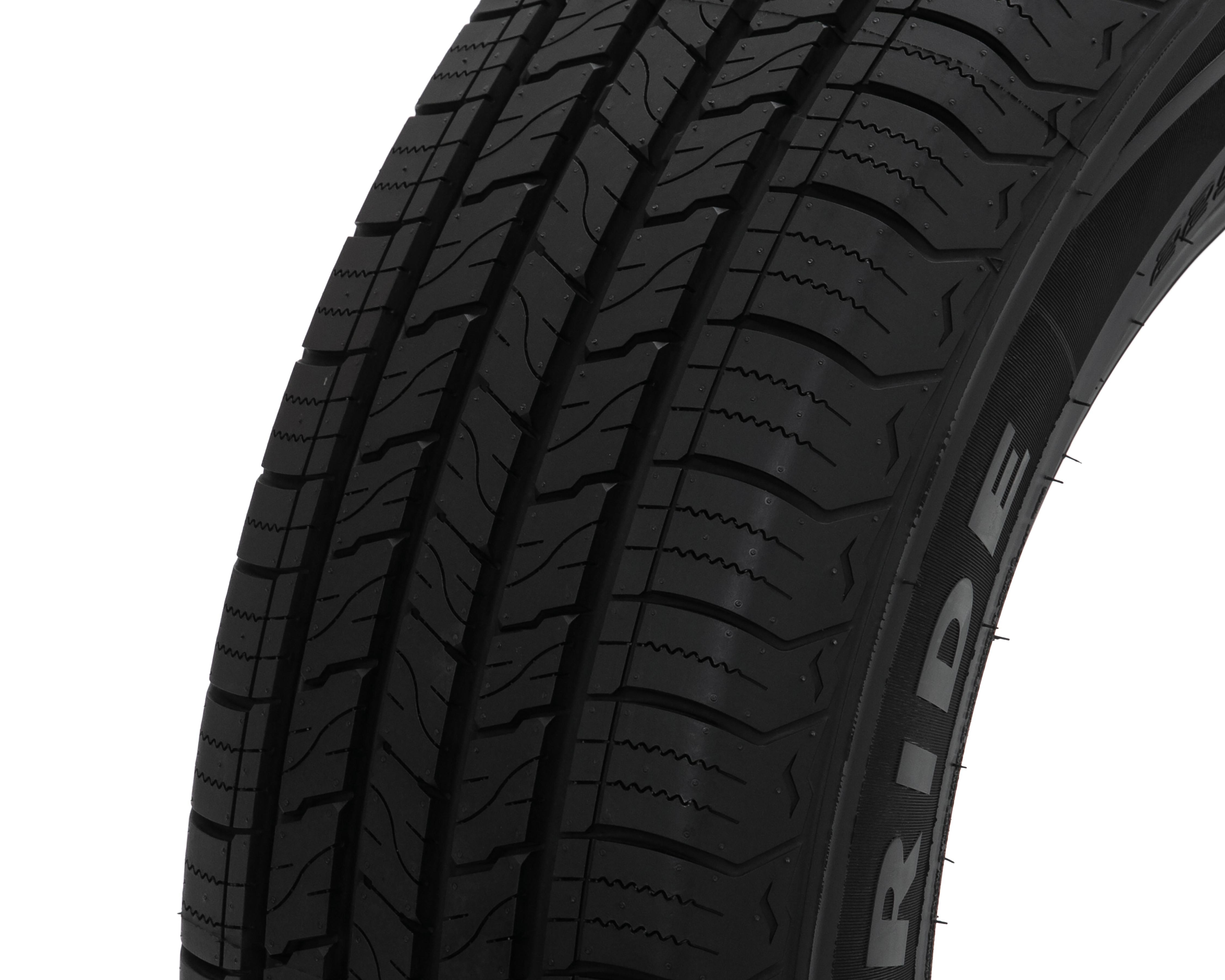 Foto 6 pulgar | Llanta Goodride 225/65 Rin 17